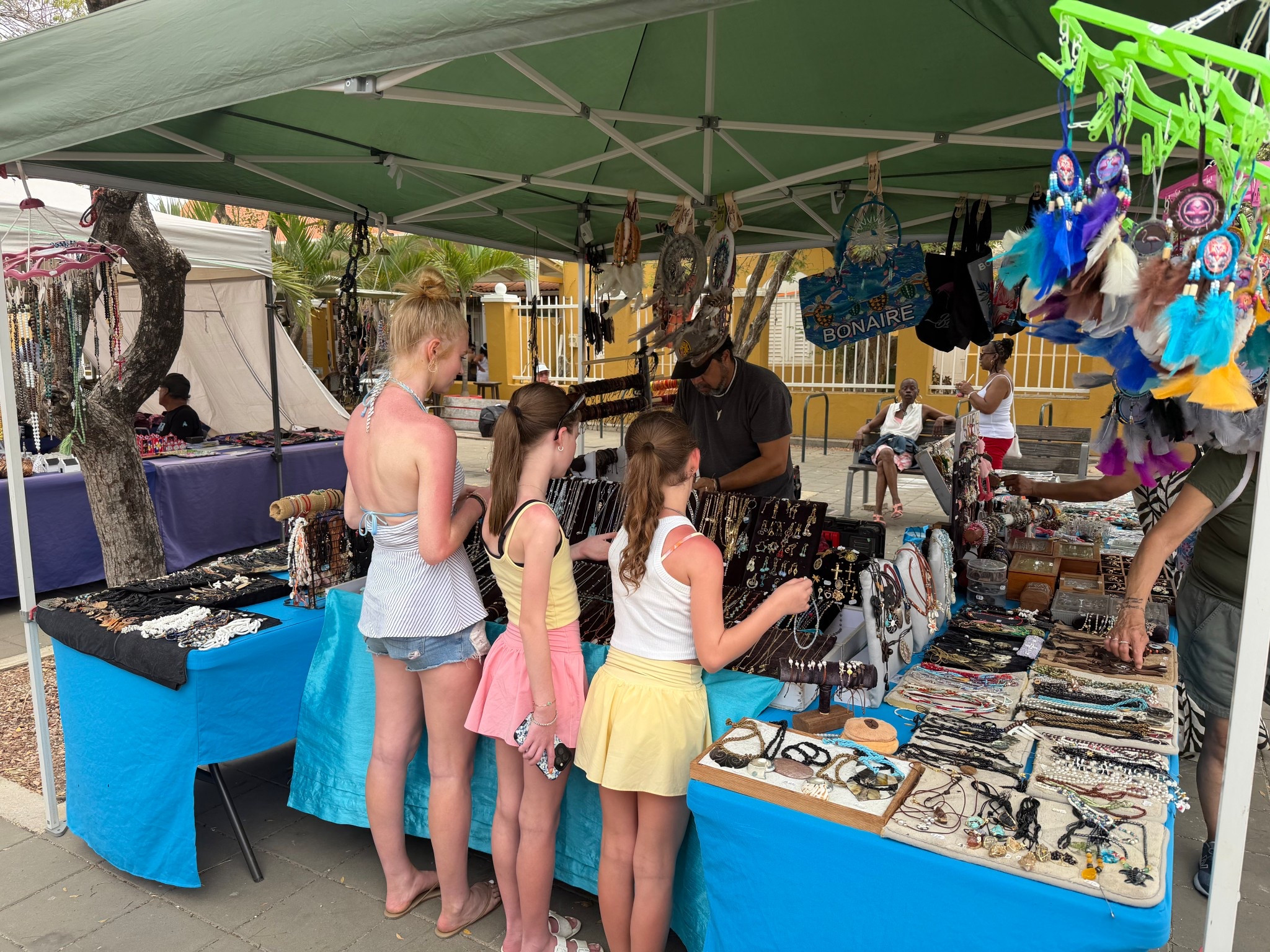 Shop aerie on sale now 
My girls live in their aerie shorts
Teen and tween girls outfit ideas for school for summer and for your next vacation, shorts for girls

#LTKxAerie