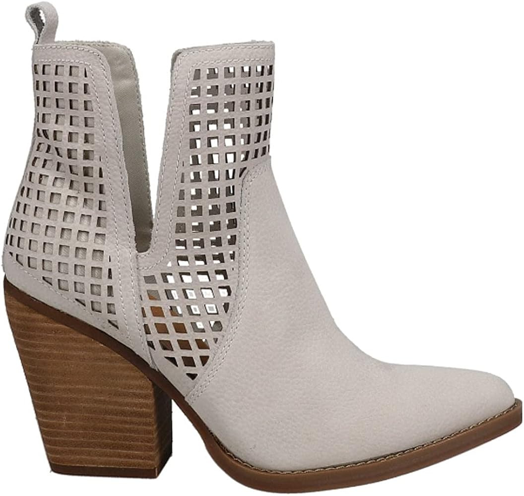 Dingo Womens Stop N Stare Pull On Boots Ankle Mid Heel 2-3" - Off White | Amazon (US)