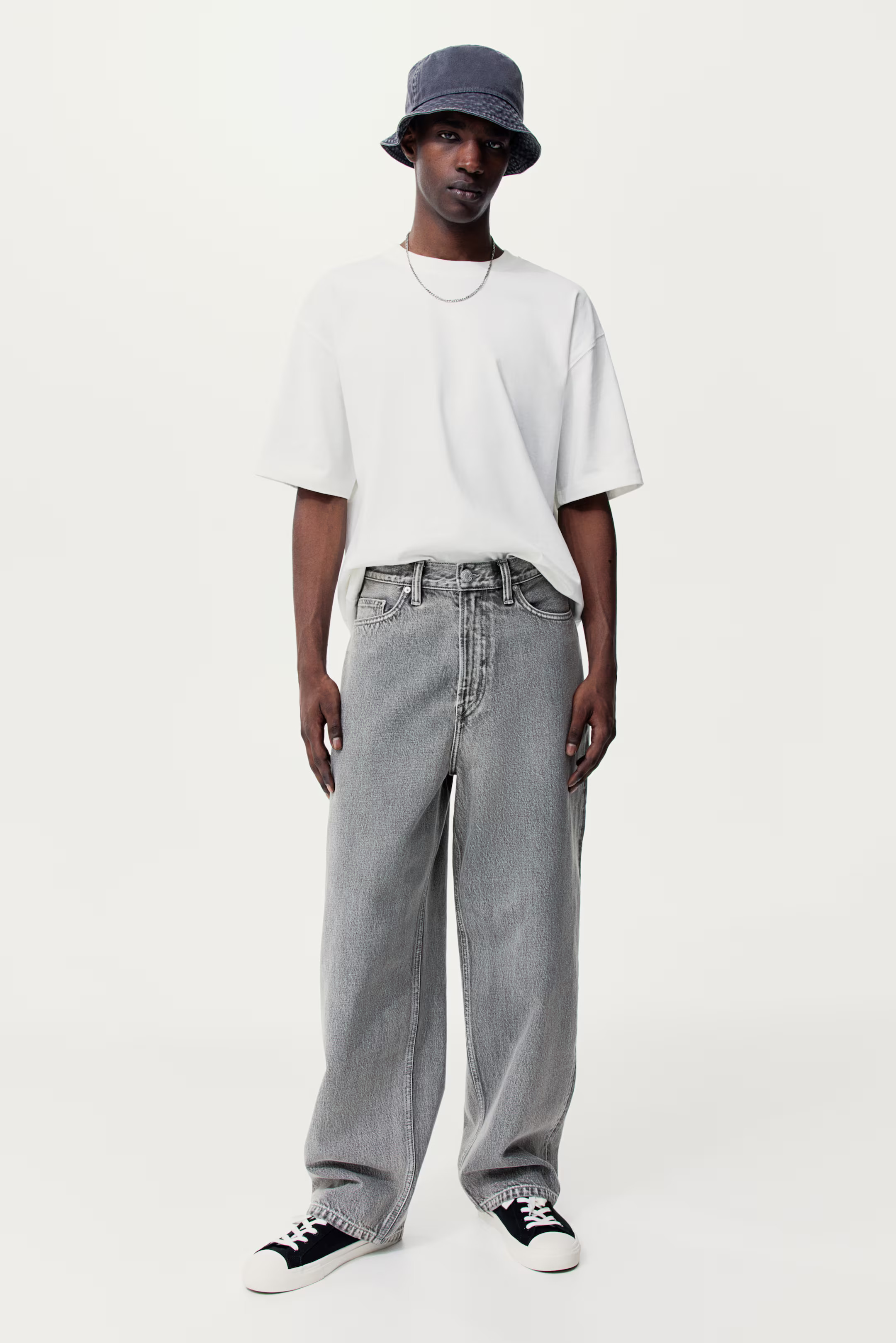 Baggy Jeans | H&M (US + CA)