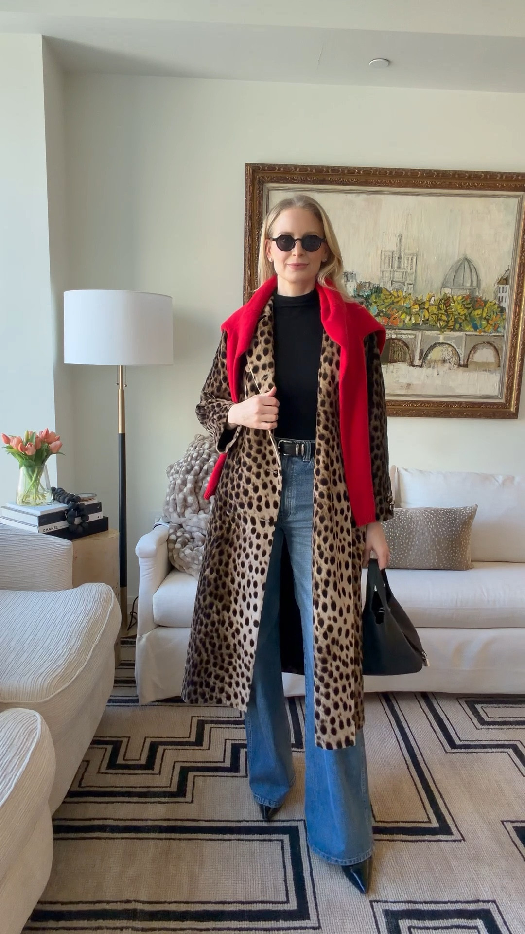 Happy Valentine’s Day ❣️ my coat is old, so linked similar styles! Sunglasses are by LOWERCASE.

#LTKValentine #LTKootd