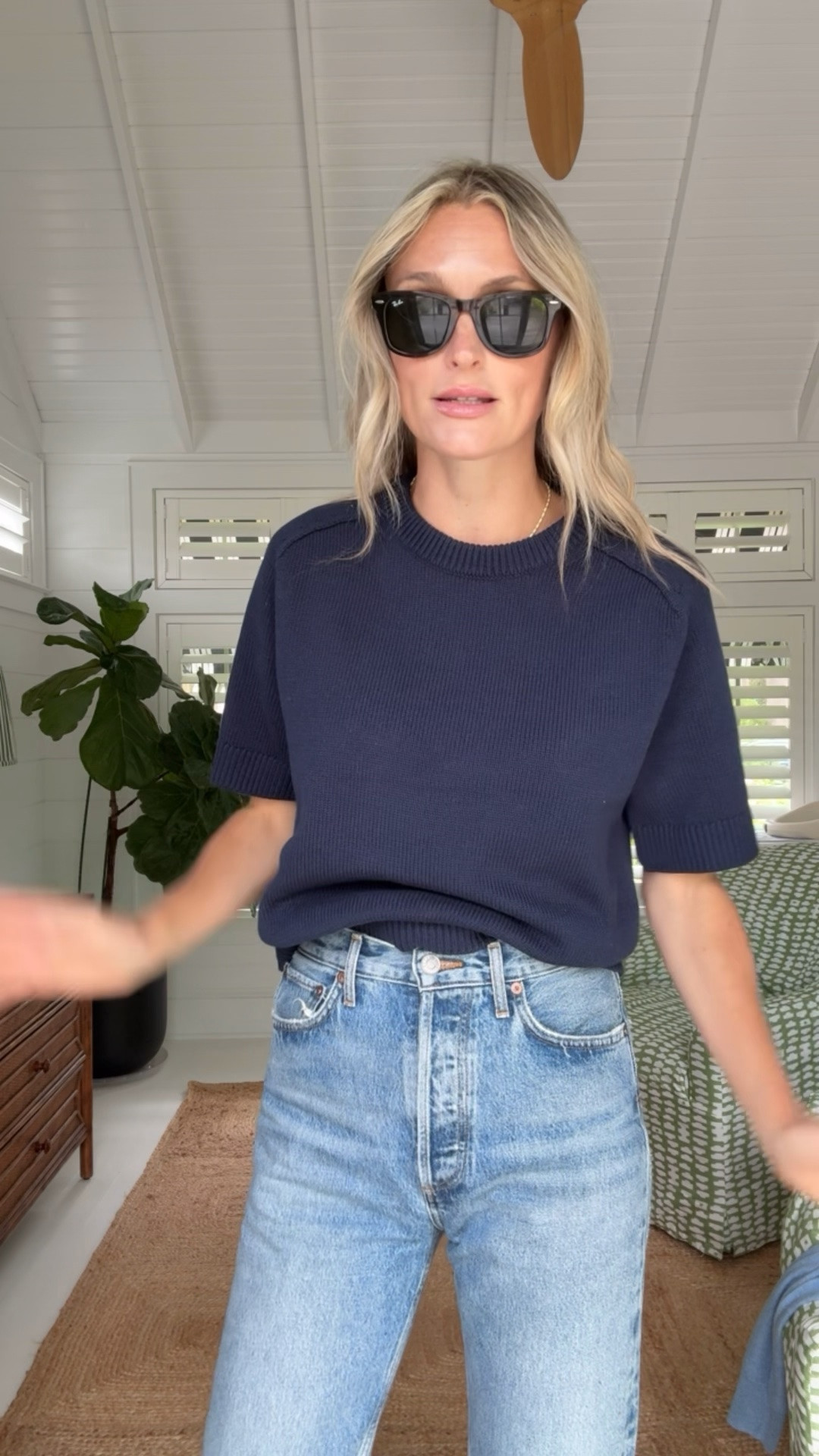 LOVE this short sleeve knit that also comes in long sleeve. Perfect weight and easy to wear with jeans!

 @Quince #quincepartner