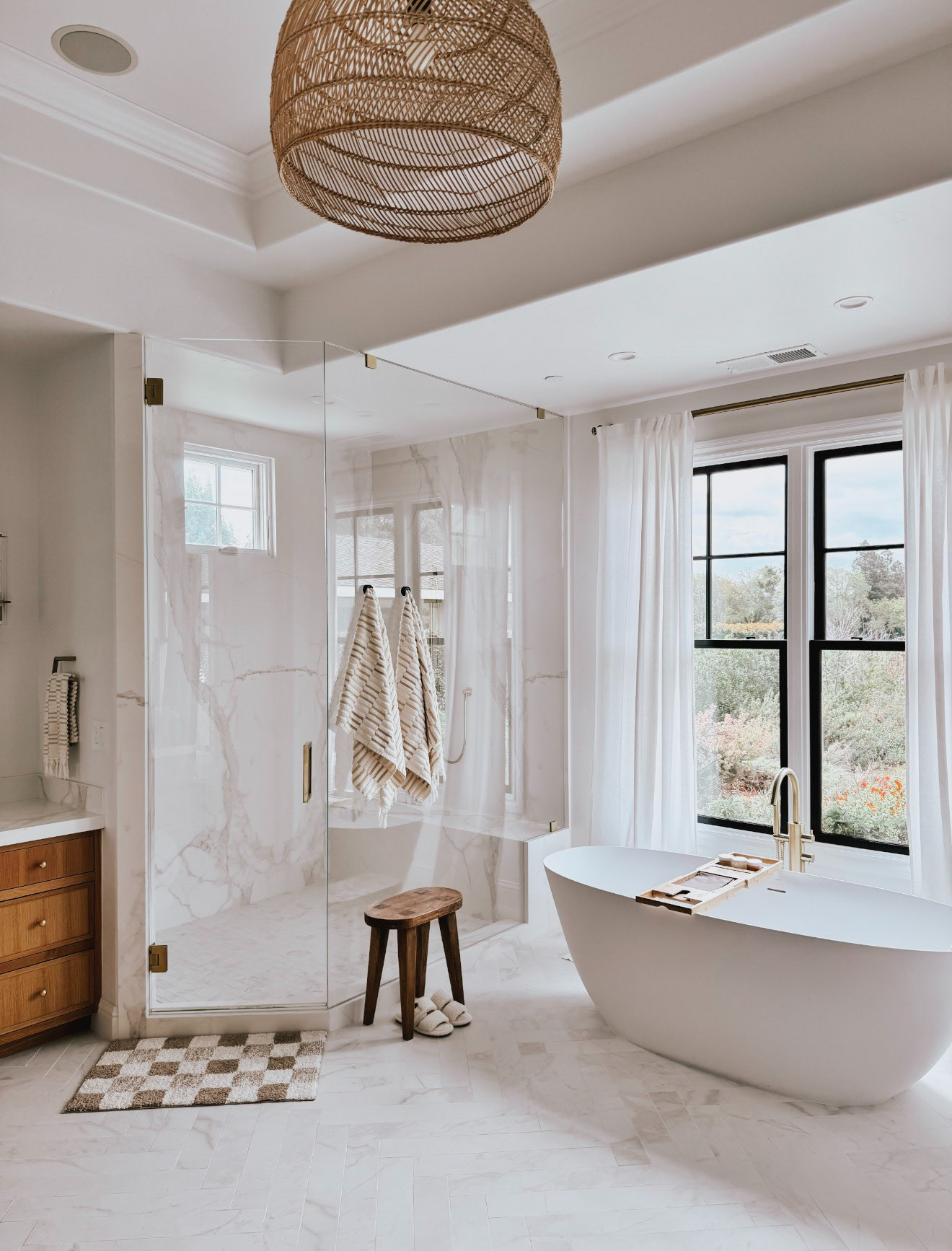 These are some of my favorite luxury bathroom finds that make your space feel a little more elevated without a full remodel. 

 #LTKHome
