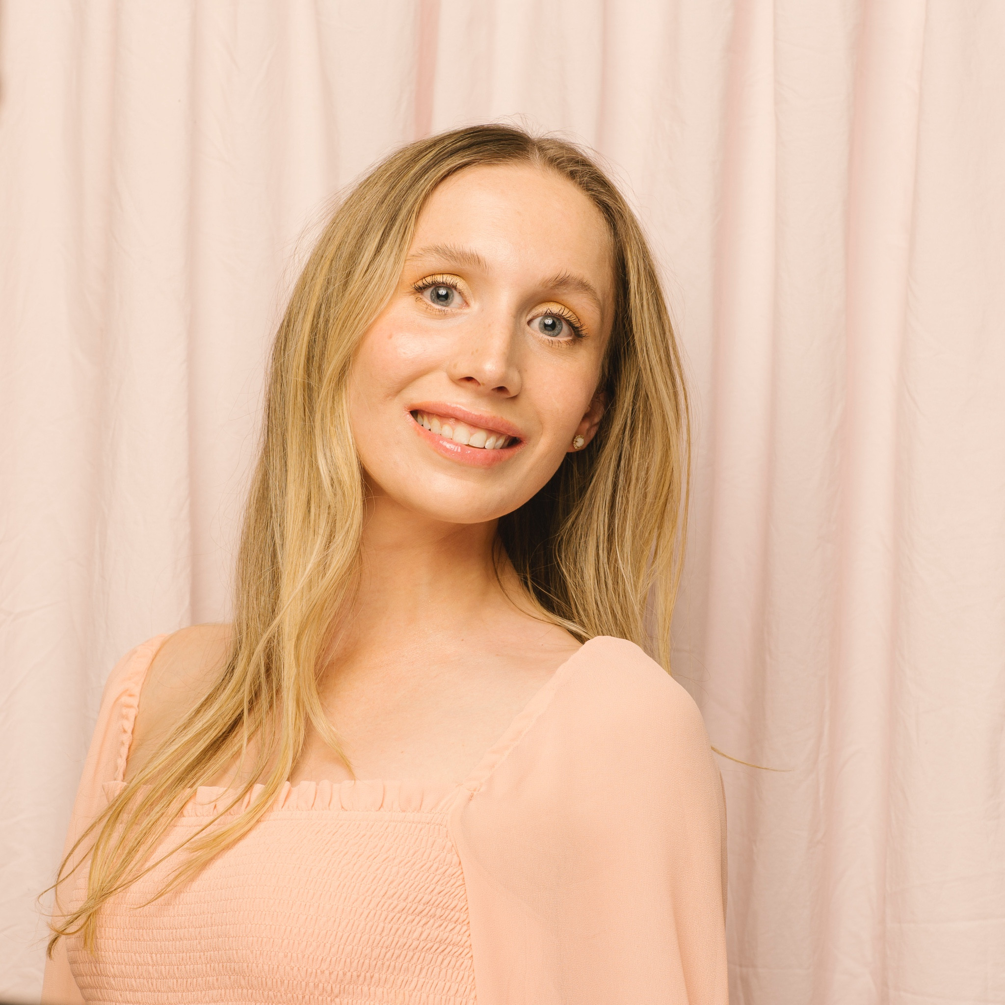 An impromptu photo shoot for the Sephora squad application! All set up in my living room! I’m super happy with how this peachy makeup look came out! I do minimal natural makeup daily, but it’s so fun to do more glamorous looks like this! Dress is from aritizia! 

#LTKunder50 #LTKstyletip #LTKbeauty