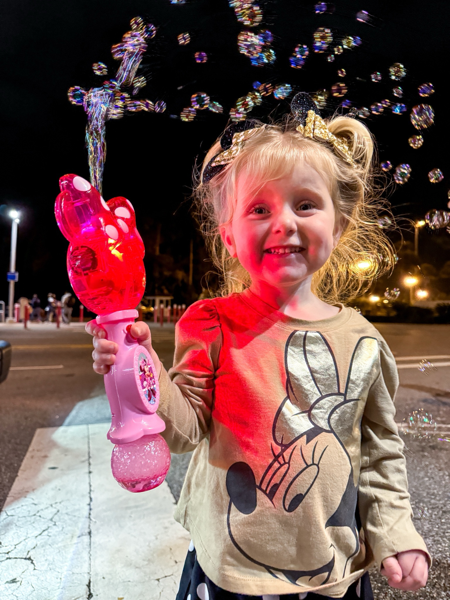 Disney outfit, Disney World outfit, Walt Disney World Outfit, family Disney outfits, vacation outfit, Brylee, bubble wand 

#LTKkids #LTKfindsunder50 #LTKtravel