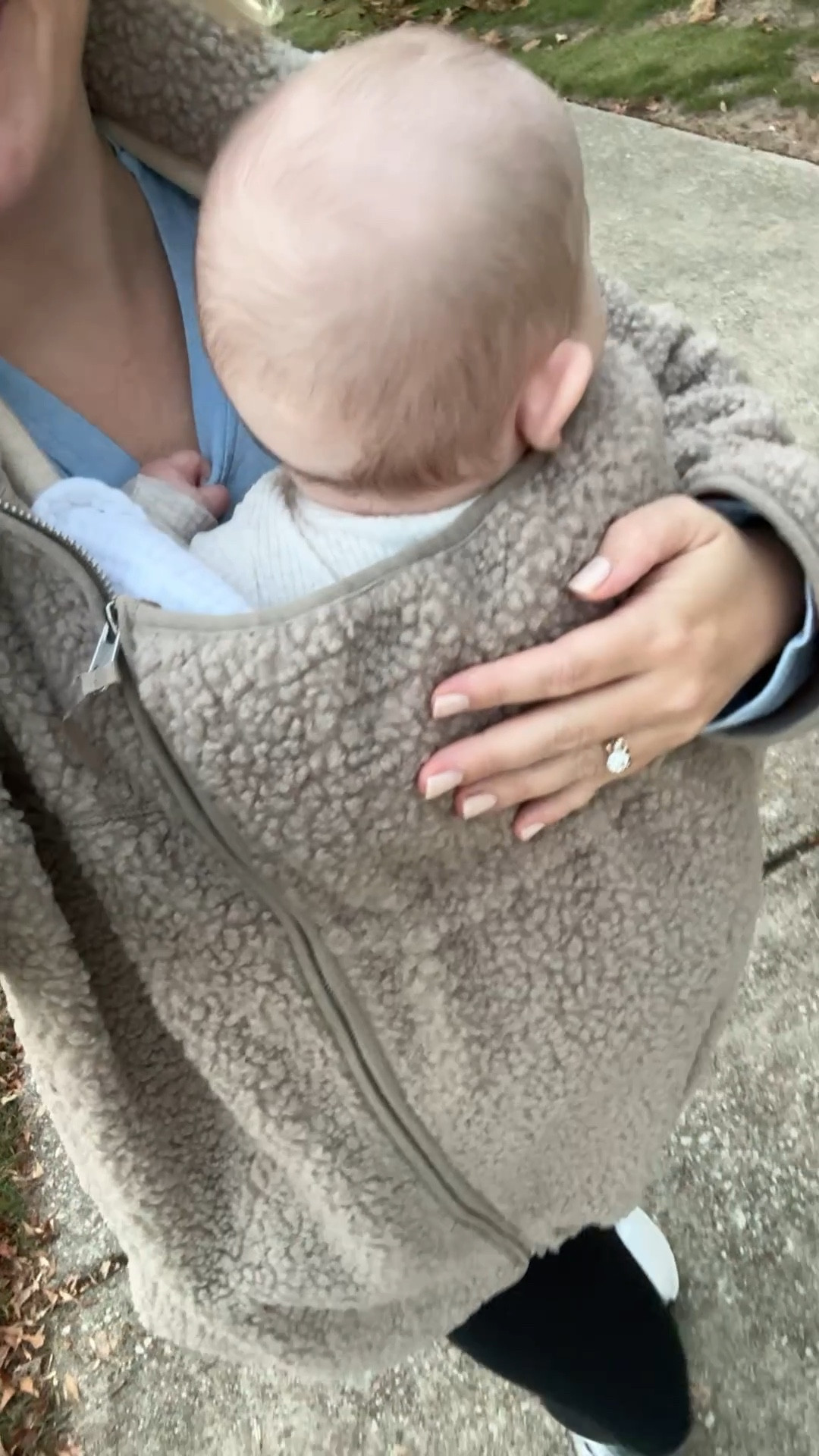 This jacket for baby wearing mamas is everything!!

#LTKBaby #LTKFindsUnder100 #LTKSeasonal