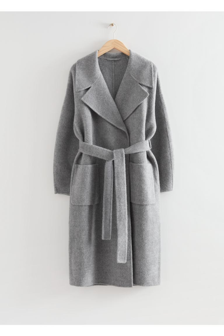 Oversized-Mantel mit Gürtel | H&M (DE, AT, CH, NL, FI)