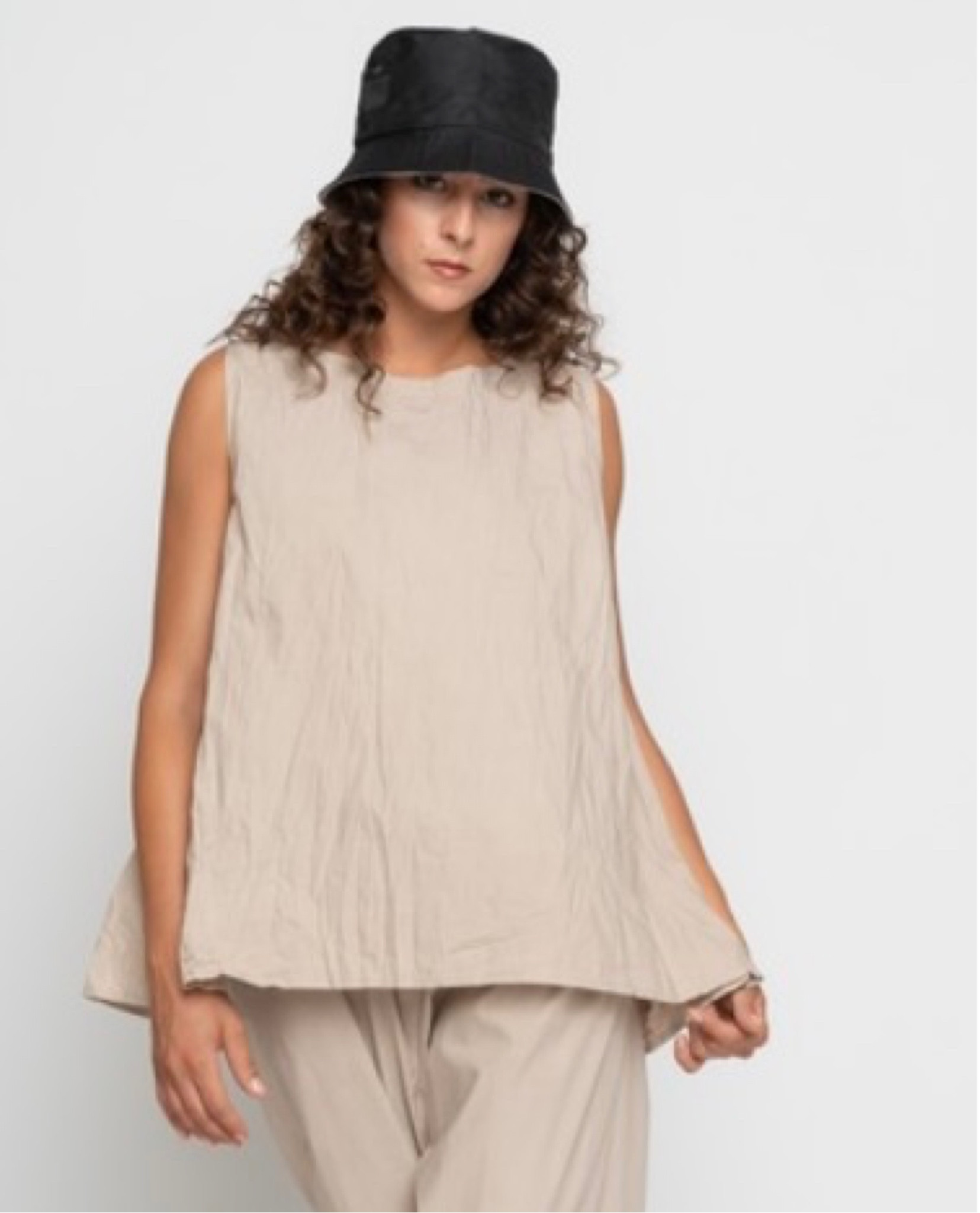 Super cute crinkle swing Top, made in Italy 

#LTKstyletip #LTKSeasonal #LTKtravel