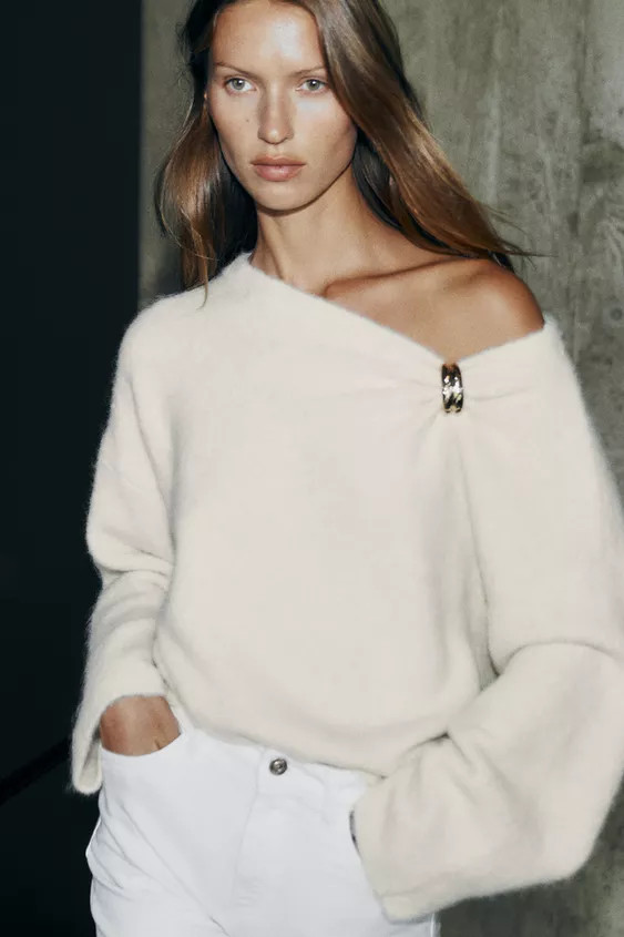 BROOCH KNIT JUMPER | Zara US