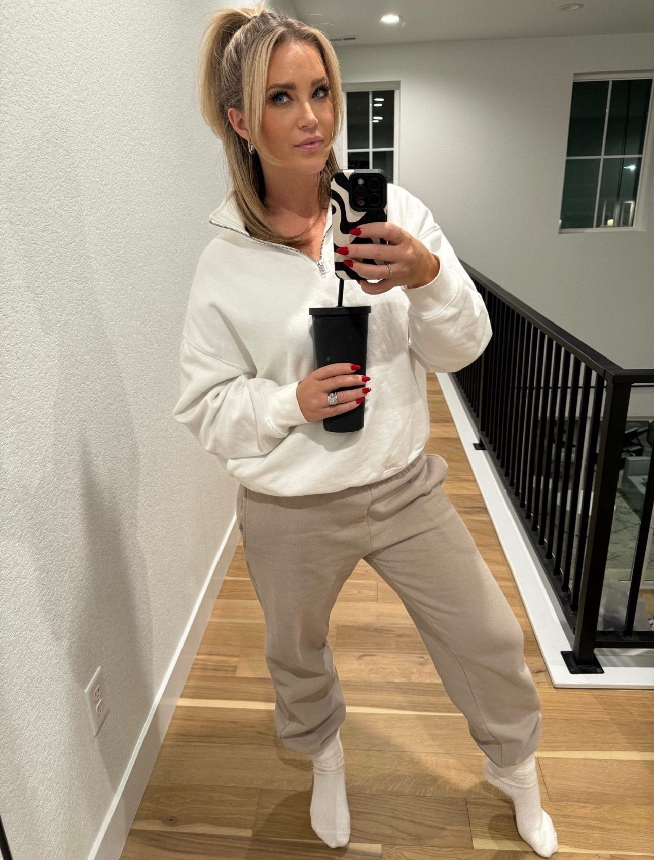 Outfit | comfy | cozy | sweats | sweatpants | sweatshirt | aritzia | amazon 



#LTKMidsize #LTKOver40 #LTKootd