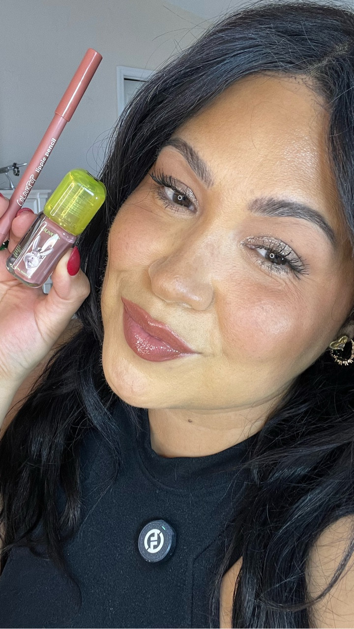 Over 40, affordable lip combo! 

All products are always listed in my #ltk

@colourpopcosmetics #affordablemakeup #lipcombo #over40makeup #agingskin #nofilter #realskin

#LTKBeauty #LTKFindsUnder50 #LTKOver40