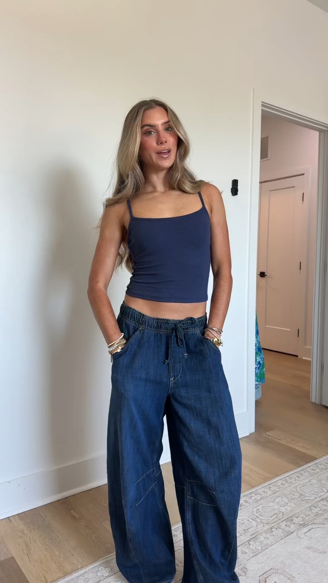 A perfect everyday outfit my gap size XS horseshoe mid rise jeans and my @klassynetwork size XS ribbed brami tank top 

#LTKgrwm #LTKootd #LTKSaleAlert