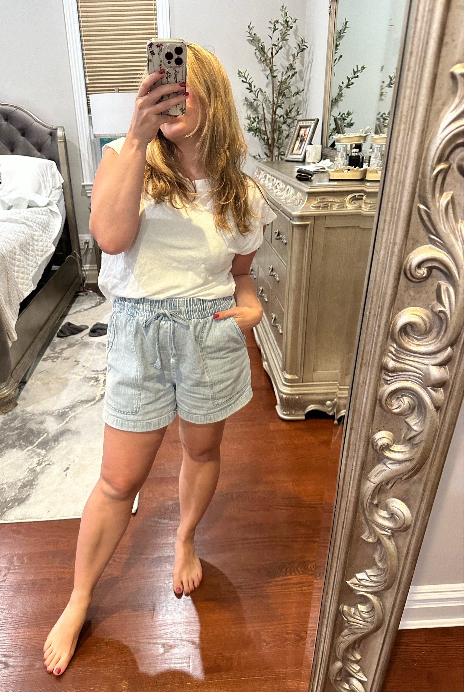 lived in these shorts all summer and they’re on sale for $36 right now 

#LTKFindsUnder50 #LTKSeasonal #LTKSaleAlert
