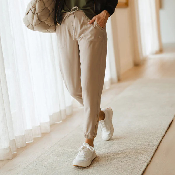 Cobblestone Jetsetters | Albion Fit