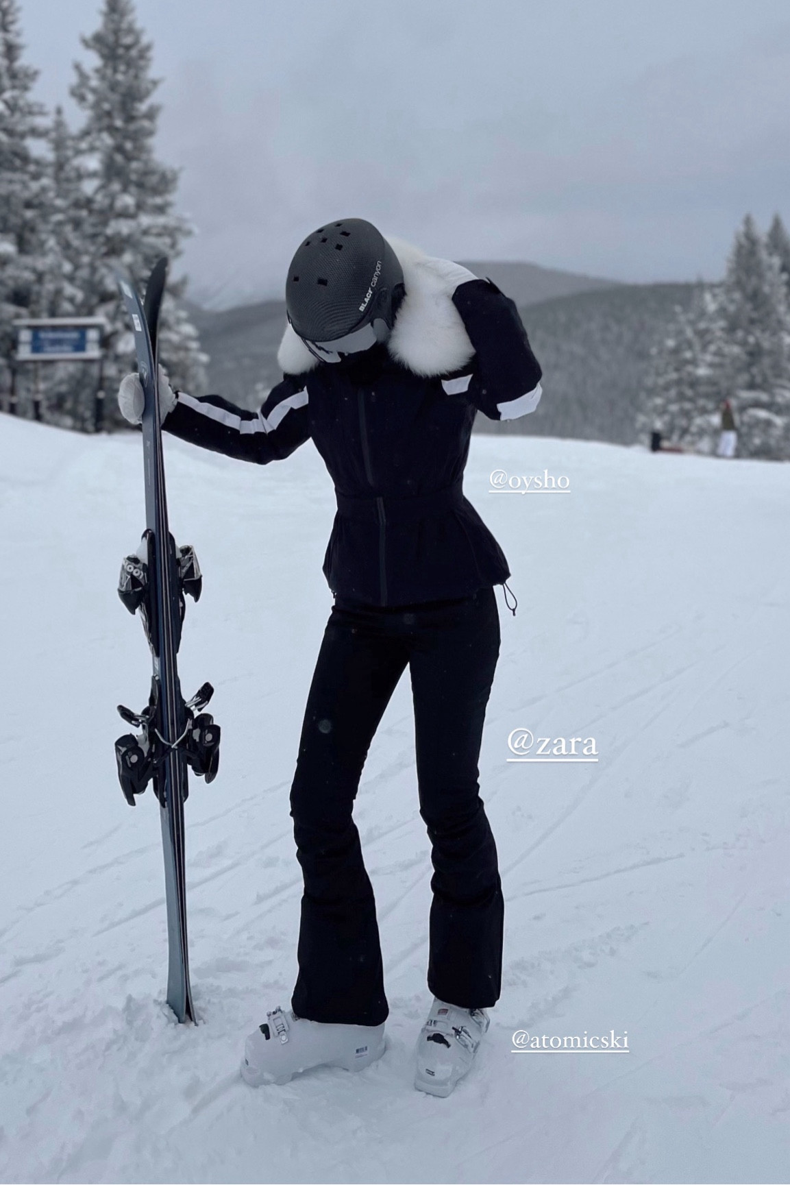 My jacket is old from Oysho and replaced the black fur it came with originally with a white one. 
My pants are current Zara ski salopettes.
Helmet is also old
Linking similar 🖤
Affiliate links 🖤