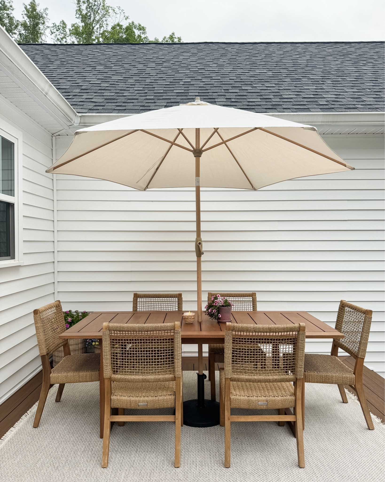 My exact outdoor dining table + chairs have been sold out for years now but I did find some alternatives that look pretty similar! 



#LTKHome