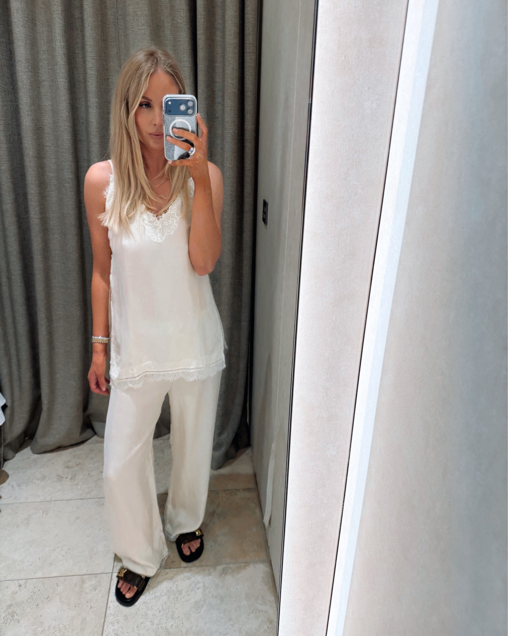 The cami you’ve all been loving is now restocked in some sizes. They do run small, so be sure to size up. I’m wearing a 12 in both the cami and the pants. xx

#LTKaustralia #LTKsummer #LTKfestive