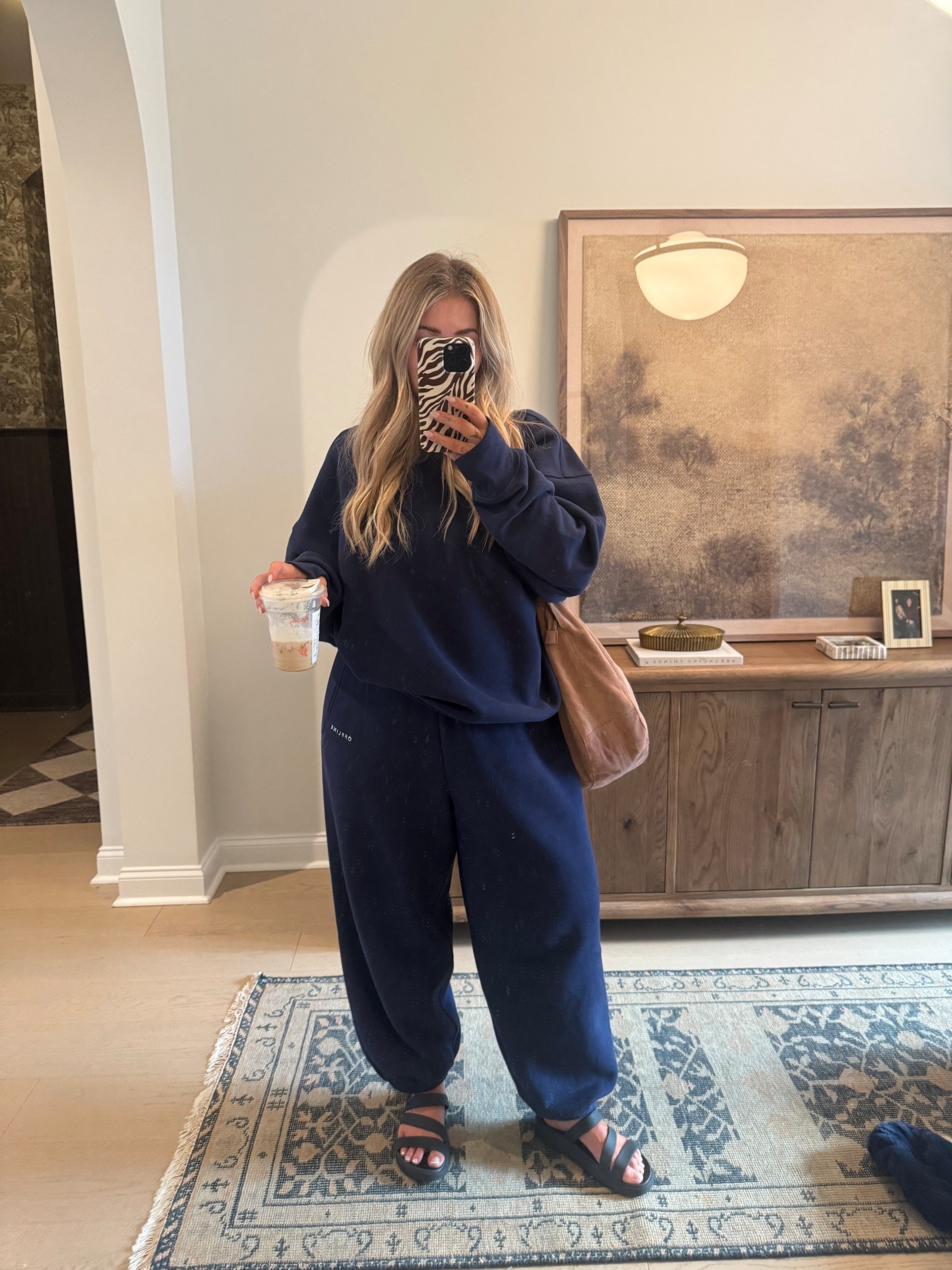 Road trip fit!! Wearing a size large in both 🤍 