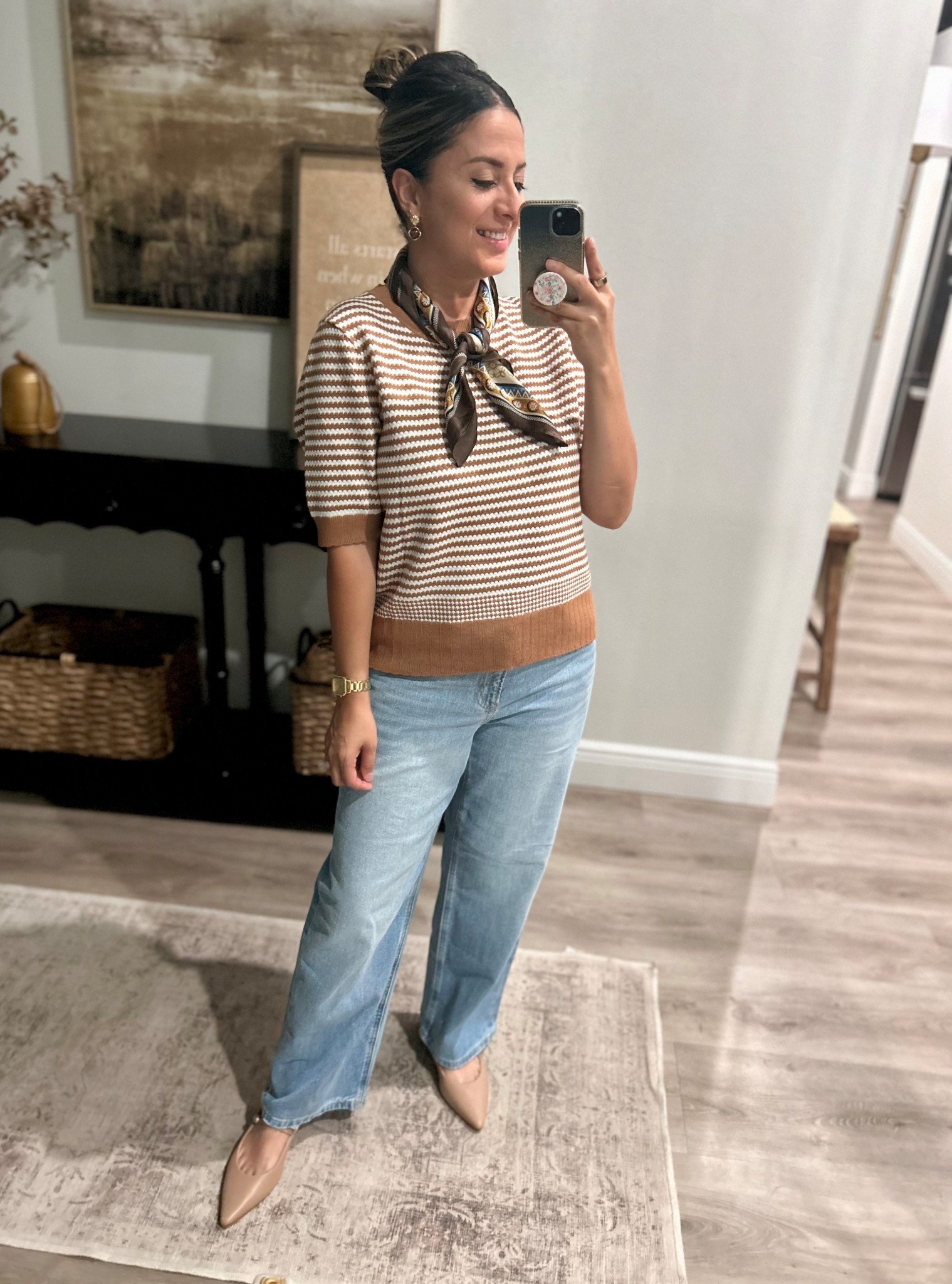 Happy Monday! 👋🏽 Today’s office outfit. A Nordstrom Rack opened near my house, and I had to check it out. I found these Marc Fisher flats for less than $50…score!

#scarftrend #scarf #officeoutfit #nordstromrack #howtostyle 

#LTKPetite #LTKWorkwear #LTKOver40