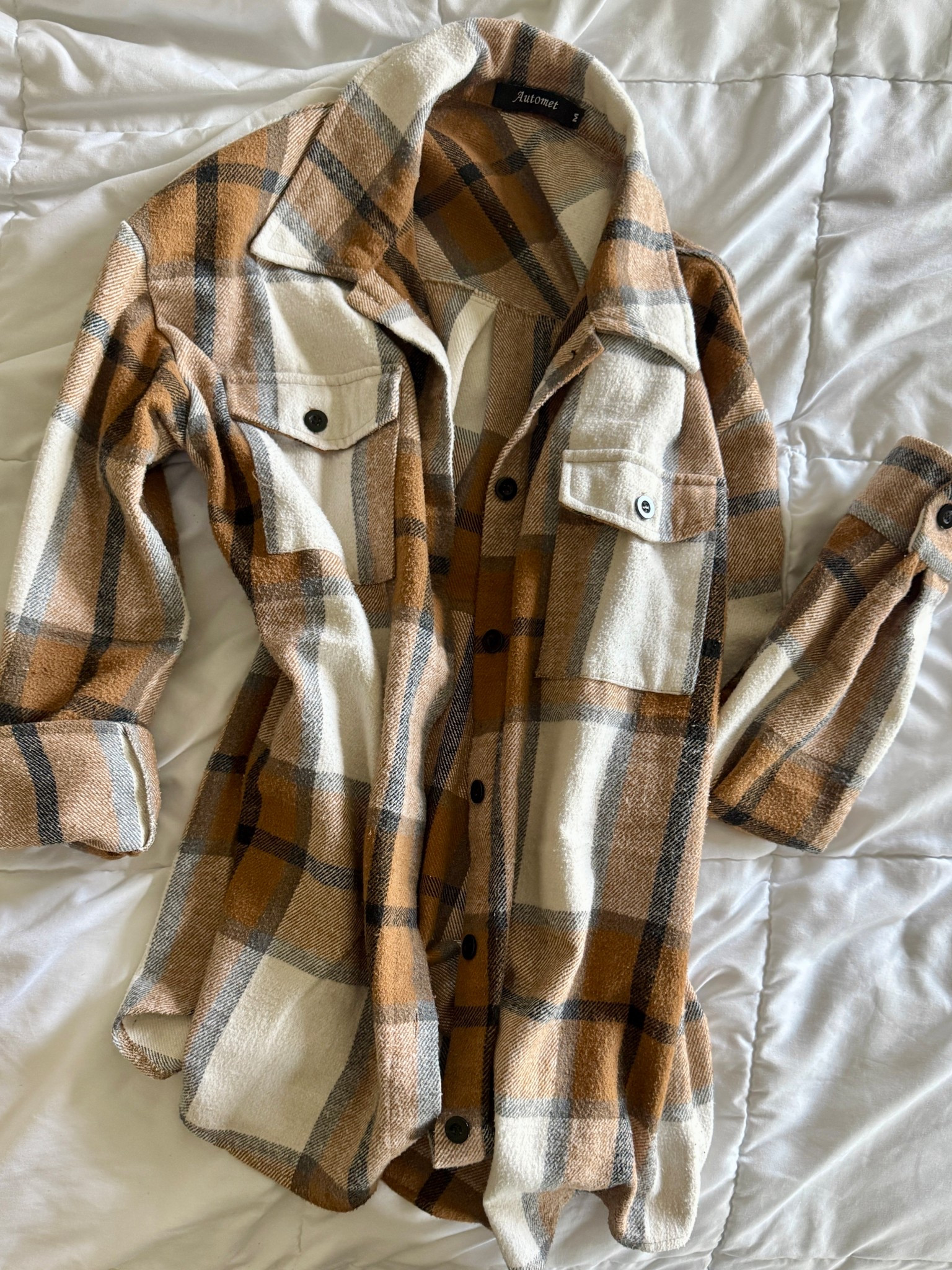 My tried and true go to fall flannel button down! I bought this 2 years ago and I still love it and reach for it constantly in the fall! It’s an influencer favorite and Amazon bestseller for a reason 🤎

This goes on sale often, so add it to your cart and grab it during a sale! 
I machine wash and dry it, and it has held up for well. I don’t baby this at all, and I’m impressed with the quality and longevity of this piece for sure. 
It goes well with black or browns, which makes it a perfect autumn piece for me. 🍂

#LTKSaleAlert #LTKFindsUnder50 #LTKSeasonal