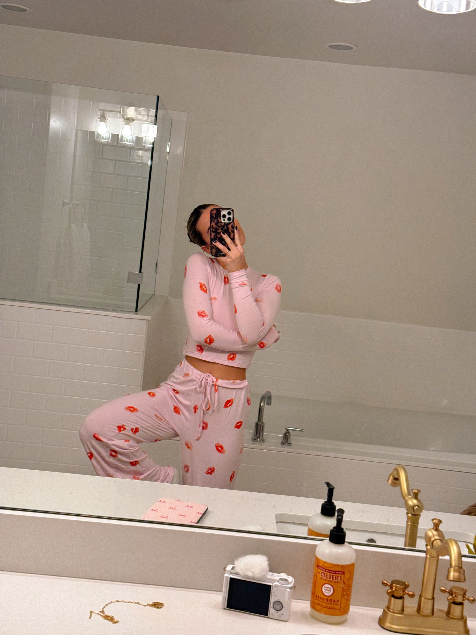 skims pajamas! wearing a size XS top & S bottom! 