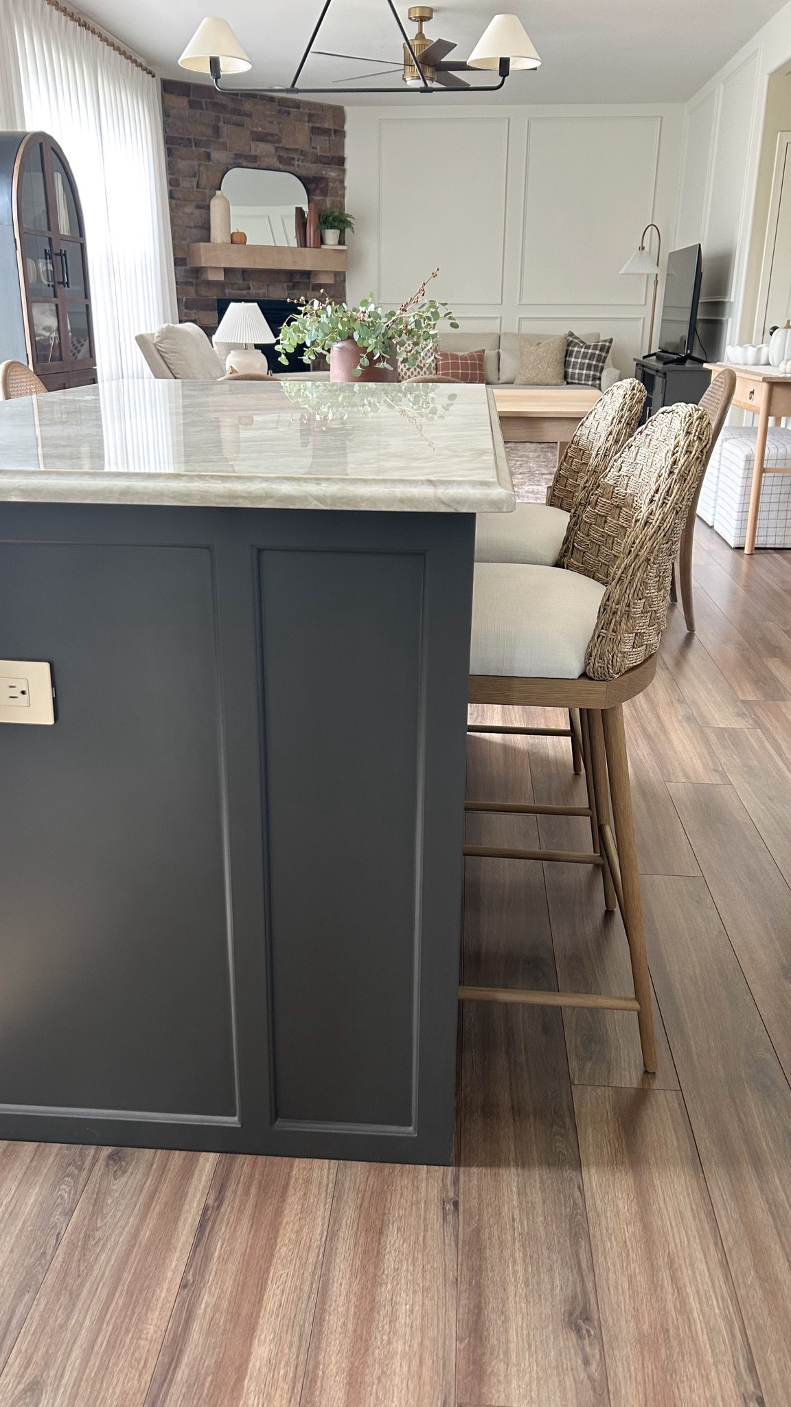 @studiomcgee is having a Presidents’ Day sale and our island stools are on sale!

Stools
Barstools
Counter stools
#liketkit
@liketk.it

#LTKSaleAlert #LTKHome