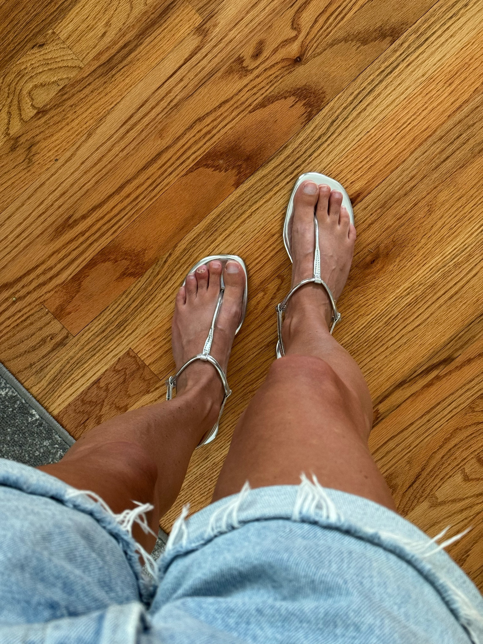 Flats , flat sandals , silver sandals , summer shoes , spring shoes , vacation sandals , 

#LTKStyleTip #LTKOver40 #LTKShoeCrush