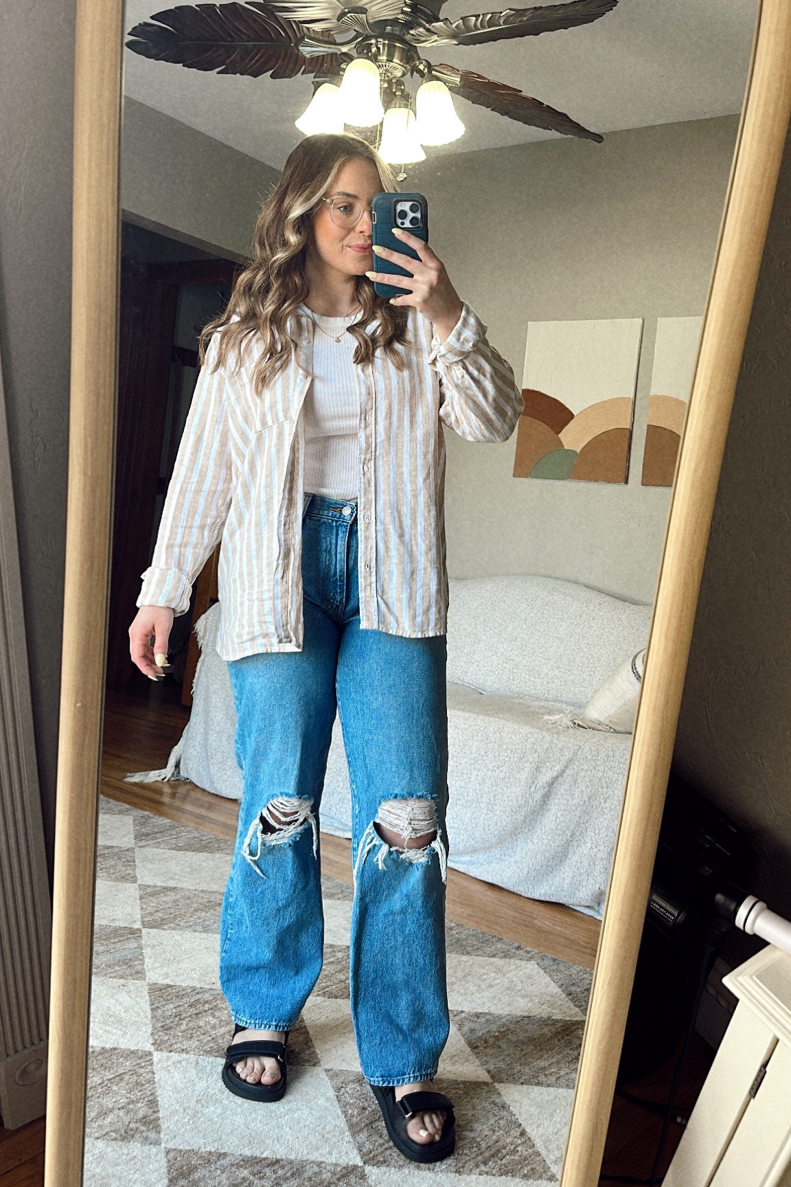 spring casual outfit

#LTKmidsize #LTKbeauty #LTKSeasonal
