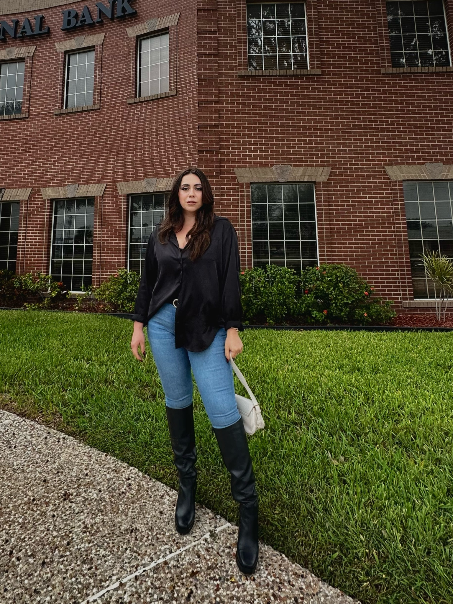 Amazon find ✨ this amazing silk black top to elevate any look 🫶🏻

#LTKfindsunder50 #LTKstyletip #LTKmidsize