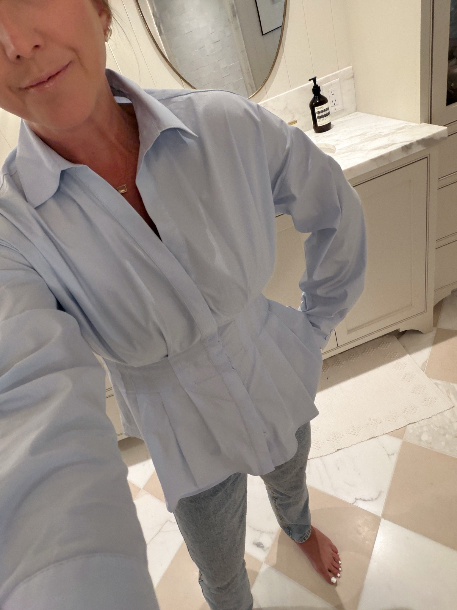 Wearing size small in shirt.

#LTKcanada #LTKsummer #LTKjeans
