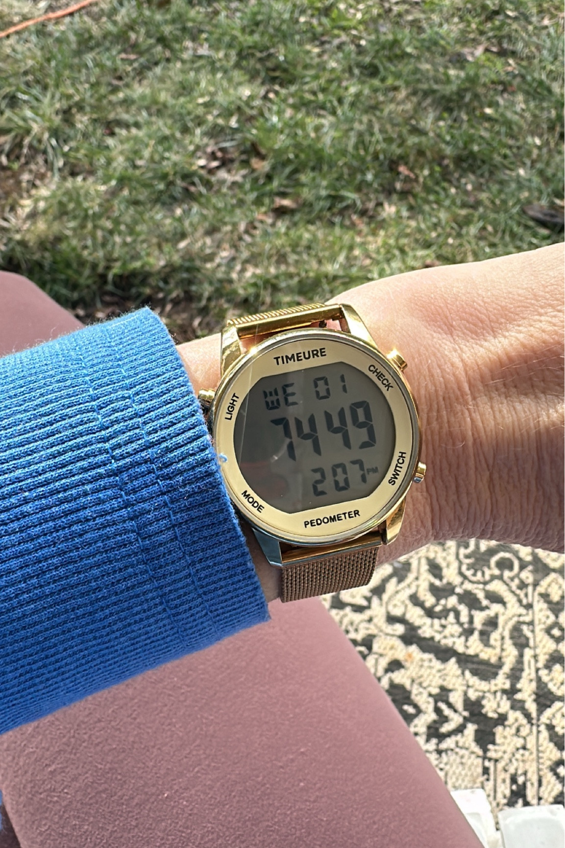 Love this pedometer watch from Amazon!  Only $32 and doesn’t need charging!


#LTKFindsUnder50 #LTKFitness #LTKActive