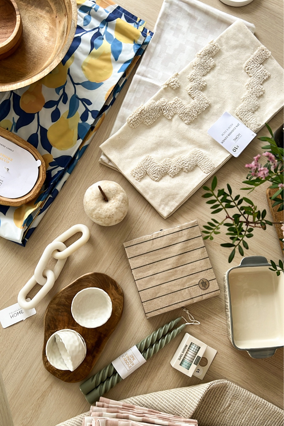 Shopping for home bits #primark #hmhome

#LTKhome #LTKstyletip #LTKSeasonal