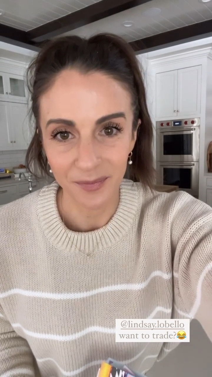 This is the cutest sweater! Under $50

#LTKStyleTip #LTKFindsUnder100 #LTKFindsUnder50