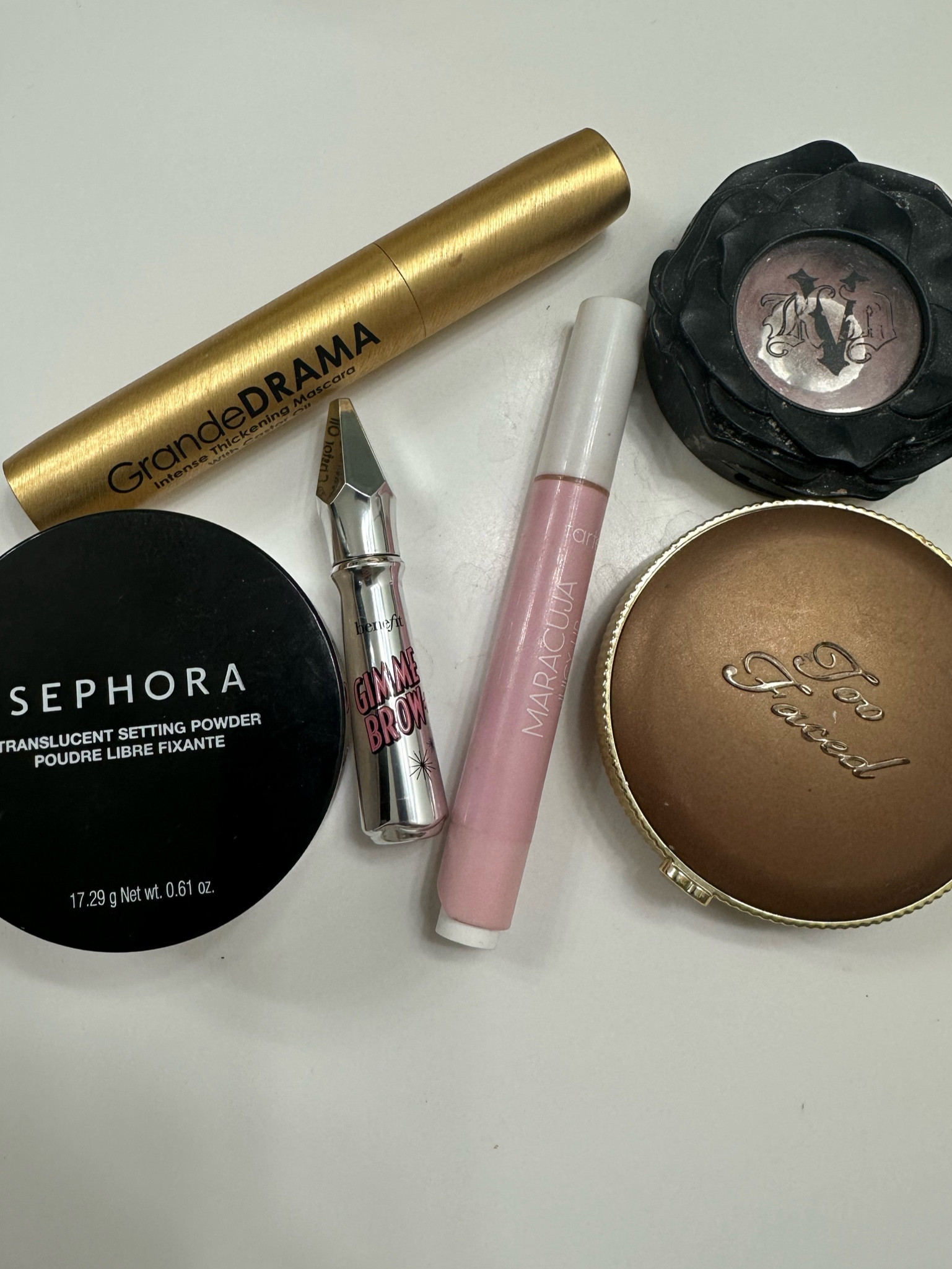 everyday 5 minute makeup routine🌸

blush - foxglove
brow - #3
lips - rose

#LTKstyletip #LTKGiftGuide #LTKbeauty