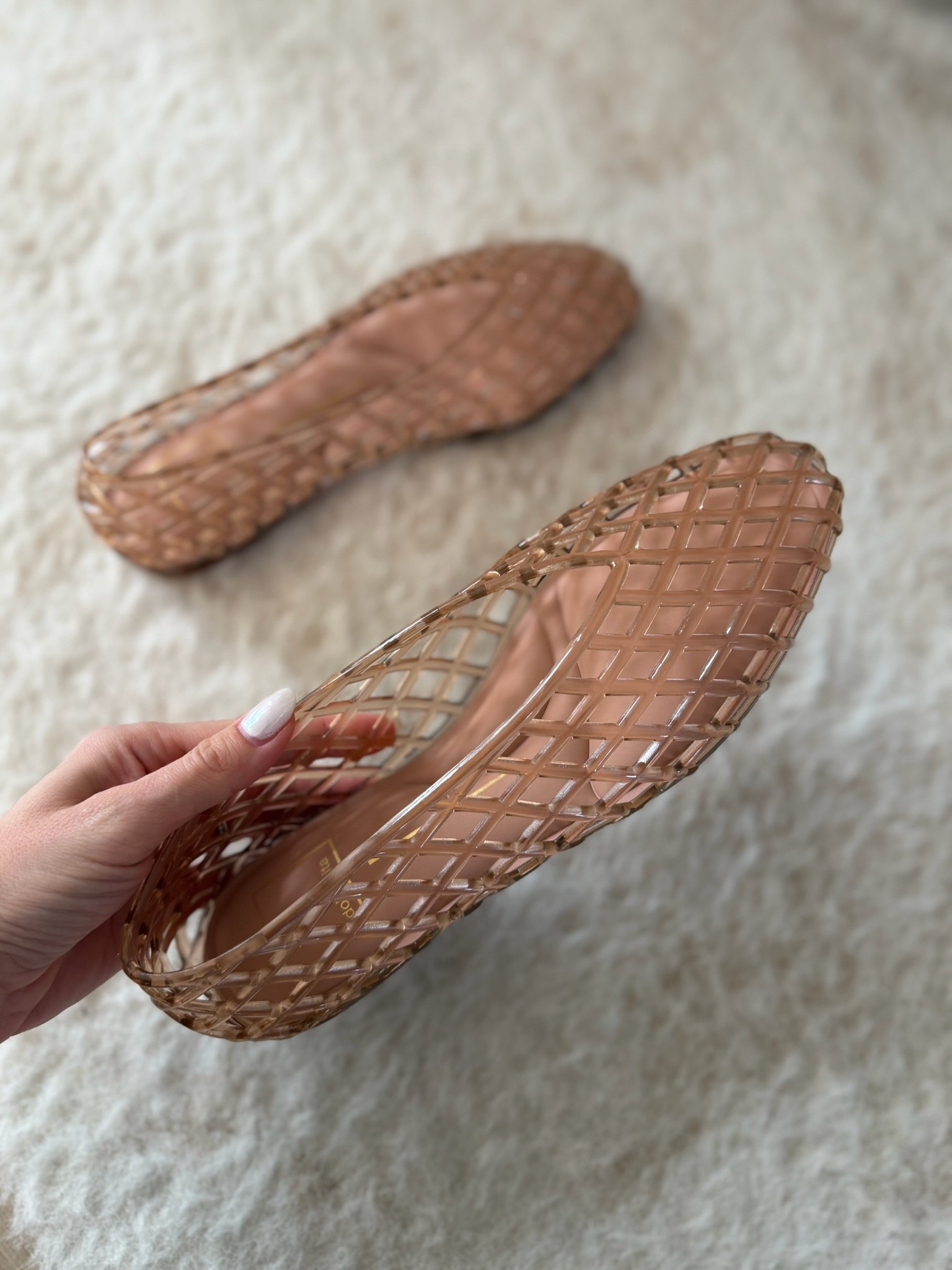 These jelly sandals are such a fun throwback and perfect for spring and summer. Easy, lightweight, and add the cutest touch to any casual outfit.
jelly sandals, summer sandals, casual outfit, beach outfit, everyday style, easy outfit, spring shoes, vacation style, annabrstyle

#LTKootd #LTKSeasonal #LTKmomlife