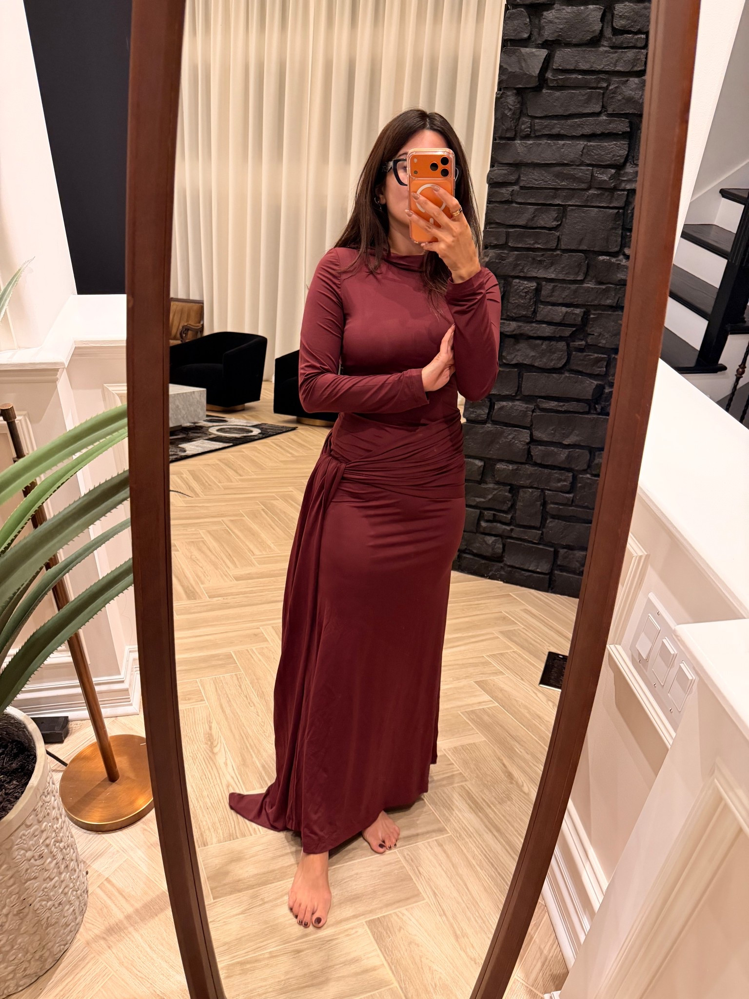 Wrap dress
Size up- I’m wearing size 8 but it’s still very tight 