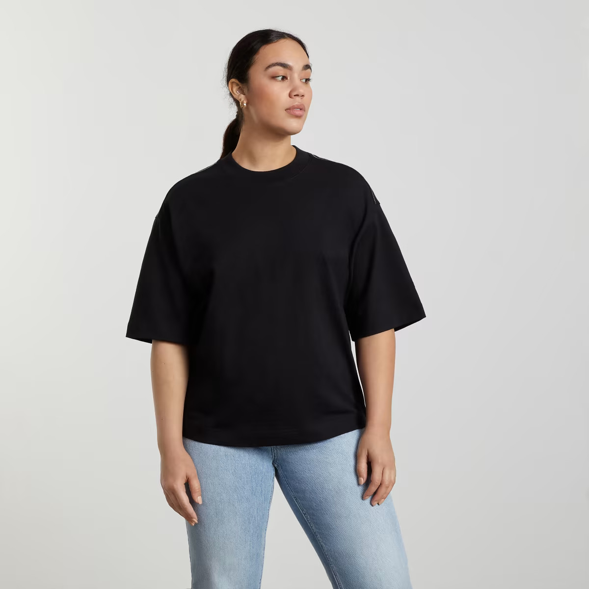 The Premium Weight Relaxed Tee | Everlane