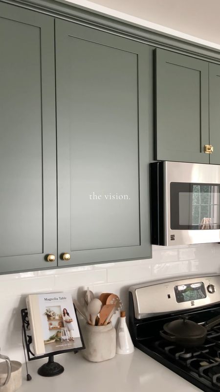 Kitchen sources

Cabinetry: Nieu Cabinet Doors | Angela Rose slim shaker
Color: SW Pewter Green

#LTKfindsunder100 #LTKhome