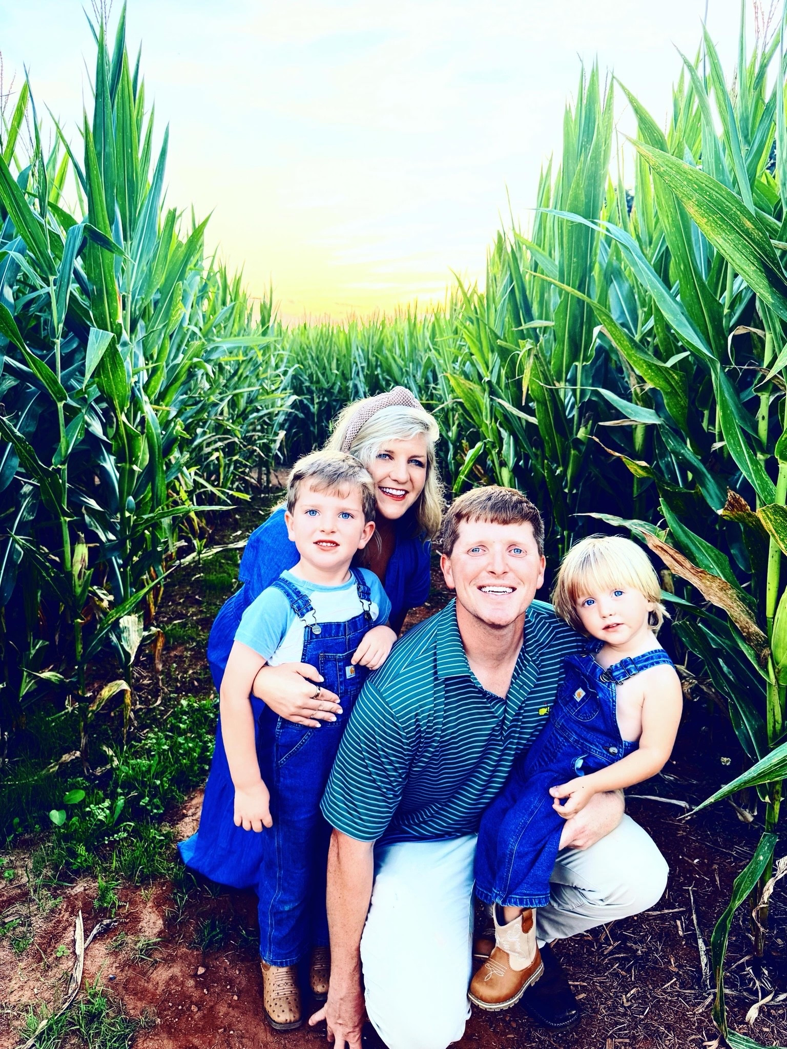 Oh just the best (!!) kind of fall friday night spent at the @shelbycornmaze 🌽🚜🎃 - one of our very favorite fall 🍂 traditions 🌼 of all (and so full circle ⭕️ since my Mamaw was born and raised here on a big ol’ farm out in Shelby… love the history 📖)!! 🧺🌾 These little country cowboys 👶🏼🤠 of ours were in heaven 🤩 running together through the corn stalks 💚💛, feeding all the farm animals 🐖🐐, playing in the corn kernels 🪣 and sandbox 🪏, riding the cow 🐄 bouncers 🐮, Judson and “Dada” flying 💨 down the giant slide 🛝, racing rubber duckies 🦆💦, bouncing on the giant farm pillow ❤️, and so much more!! 🍁 Happy October 🧡 and happy fall, y’all!!! 🌻🤎 #fallfridaynight #shelbycornmaze #funonthefarm #fallonthefarm #cornmazetradition