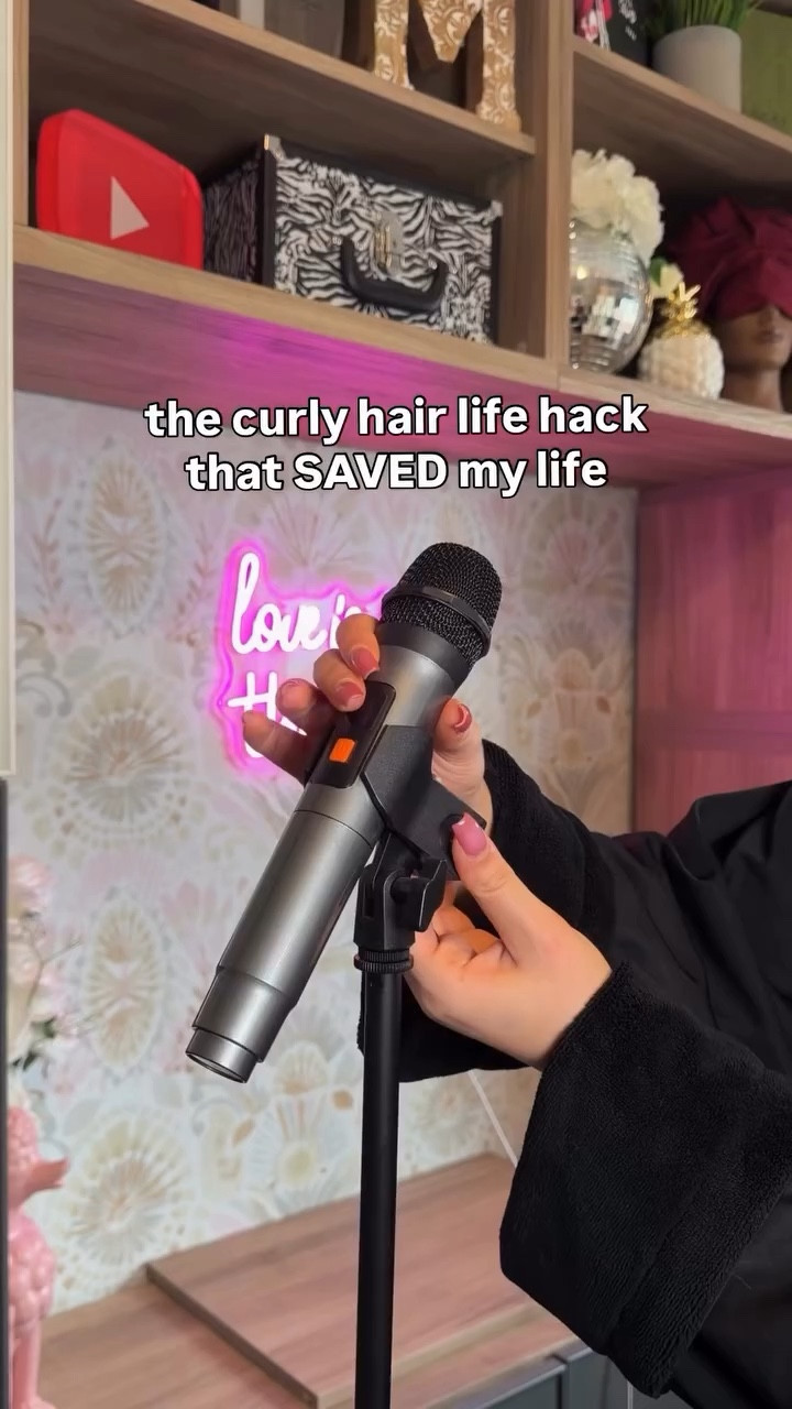 If I could turn back time🎤🙌 Comment SING I’ll send you my mic stand and root clips 

PS yes it supports the @dysonbeauty supersonic r, nural, and original hairdryer. I’ve used it for all of them and this hack has saved me for years 😂

#curlyhair #manesbymell #hairhack