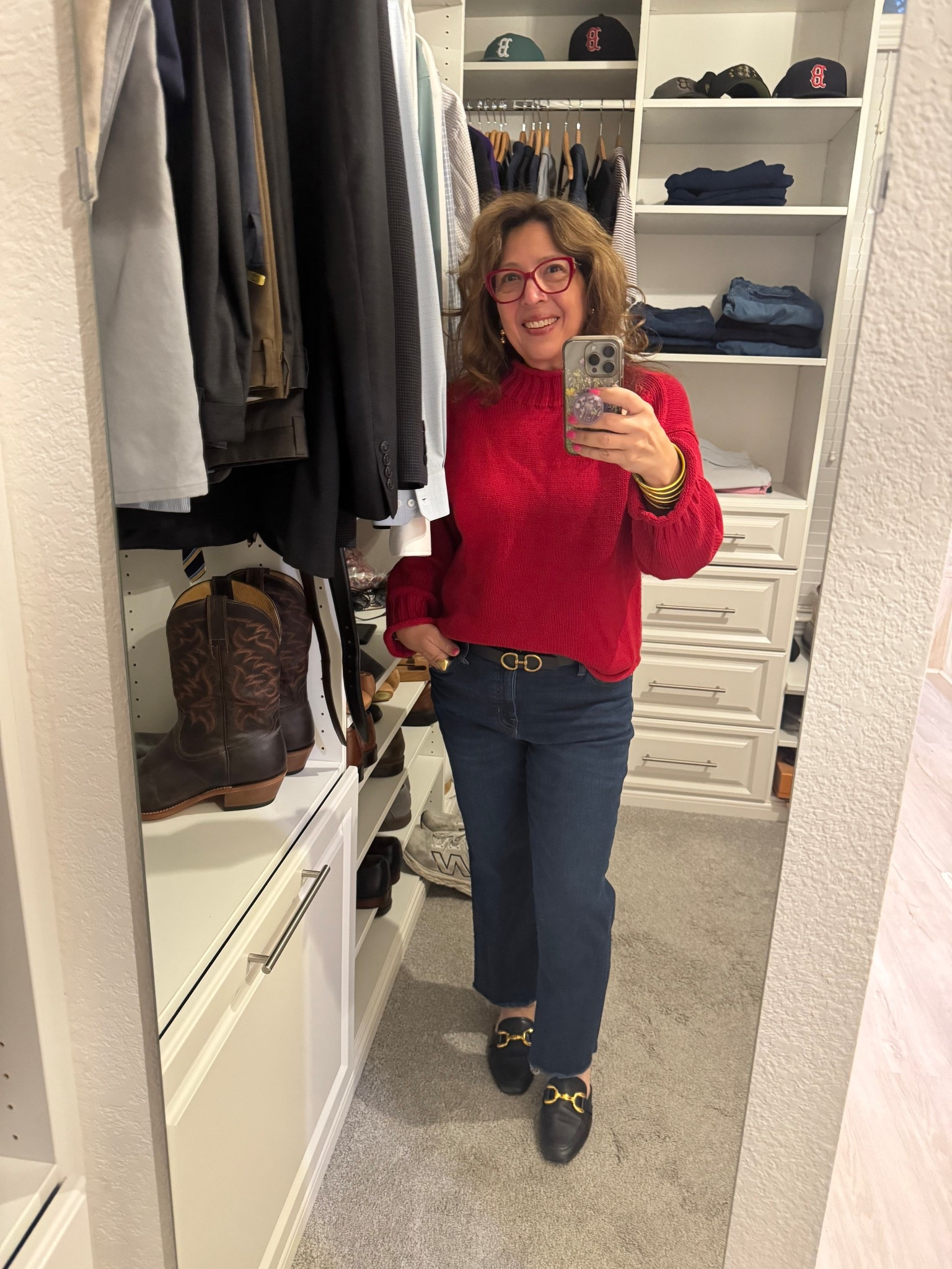My Saturday Errands outfit. It started out in the 50s today and then got into the 70s. This sweater from JCrew was perfect. 
Paired it with jeans and mules. 


#LTKPlusSize #LTKmomlife #LTKootd