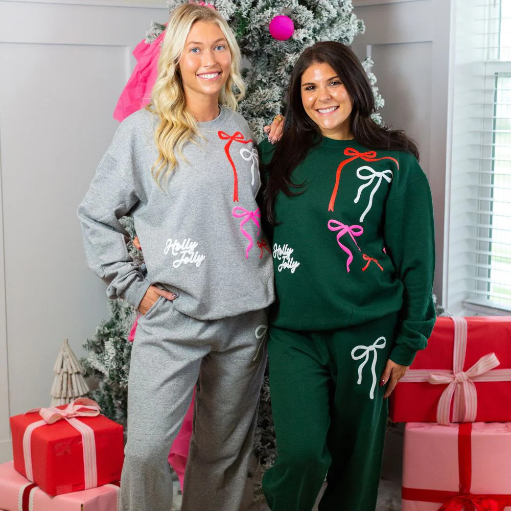 PUFF 'Holly Jolly Bow' Lounge Set | United Monograms