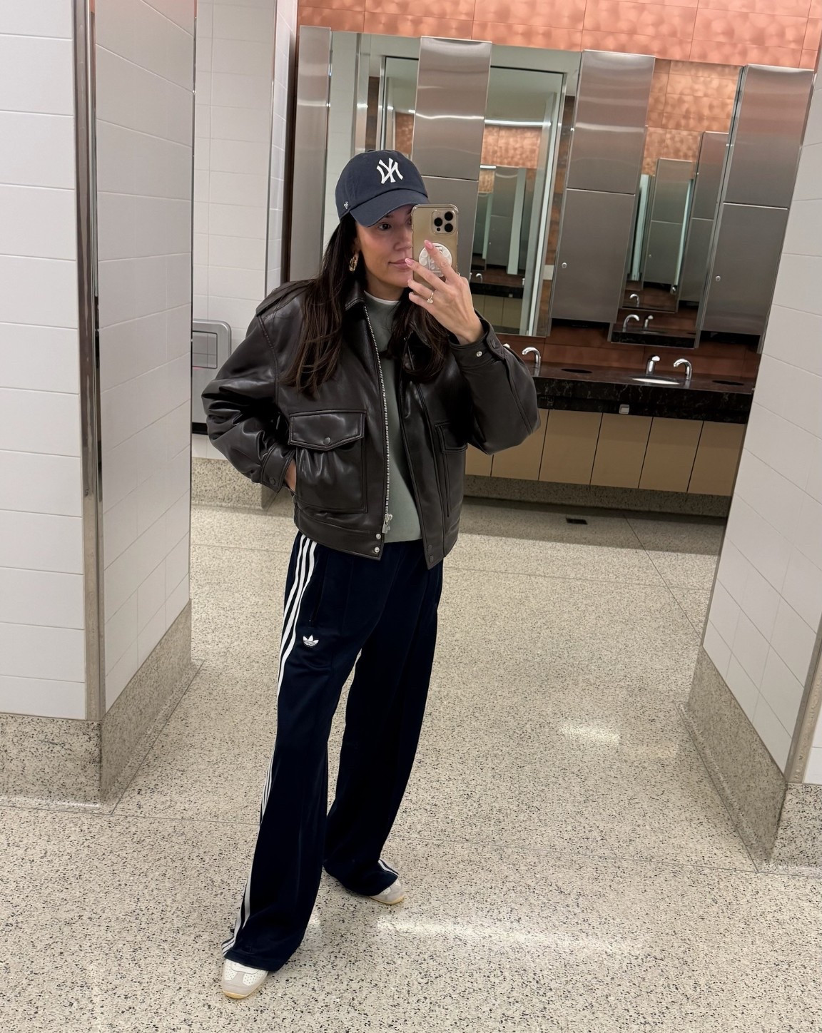 Travel day airport outfit ✈️ so in love with this leather jacket from @aritzia

Sweatshirt from @abercrombie 
Pants from @finishline @adidas
Sneakers new @adidas @shopbop

#LTKootd #LTKdayinmylife #LTKTravel