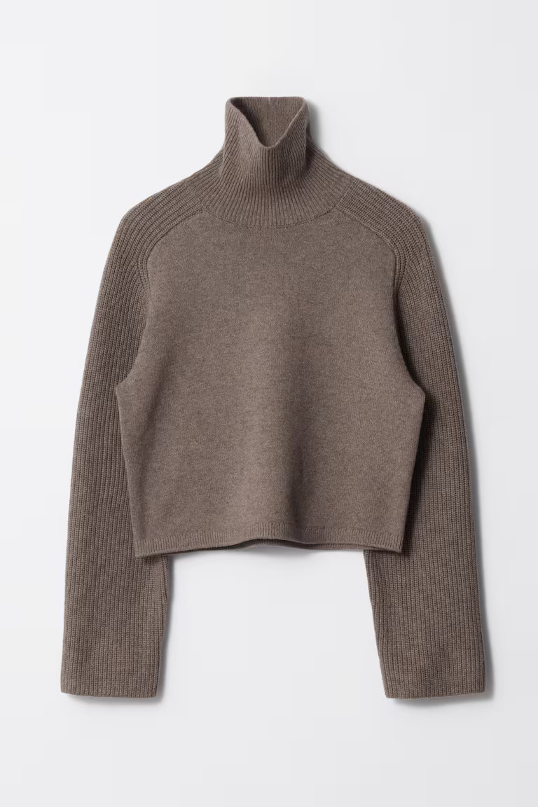 BOXY TURTLENECK JUMPER | H&M (UK, MY, IN, SG, PH, TW, HK)