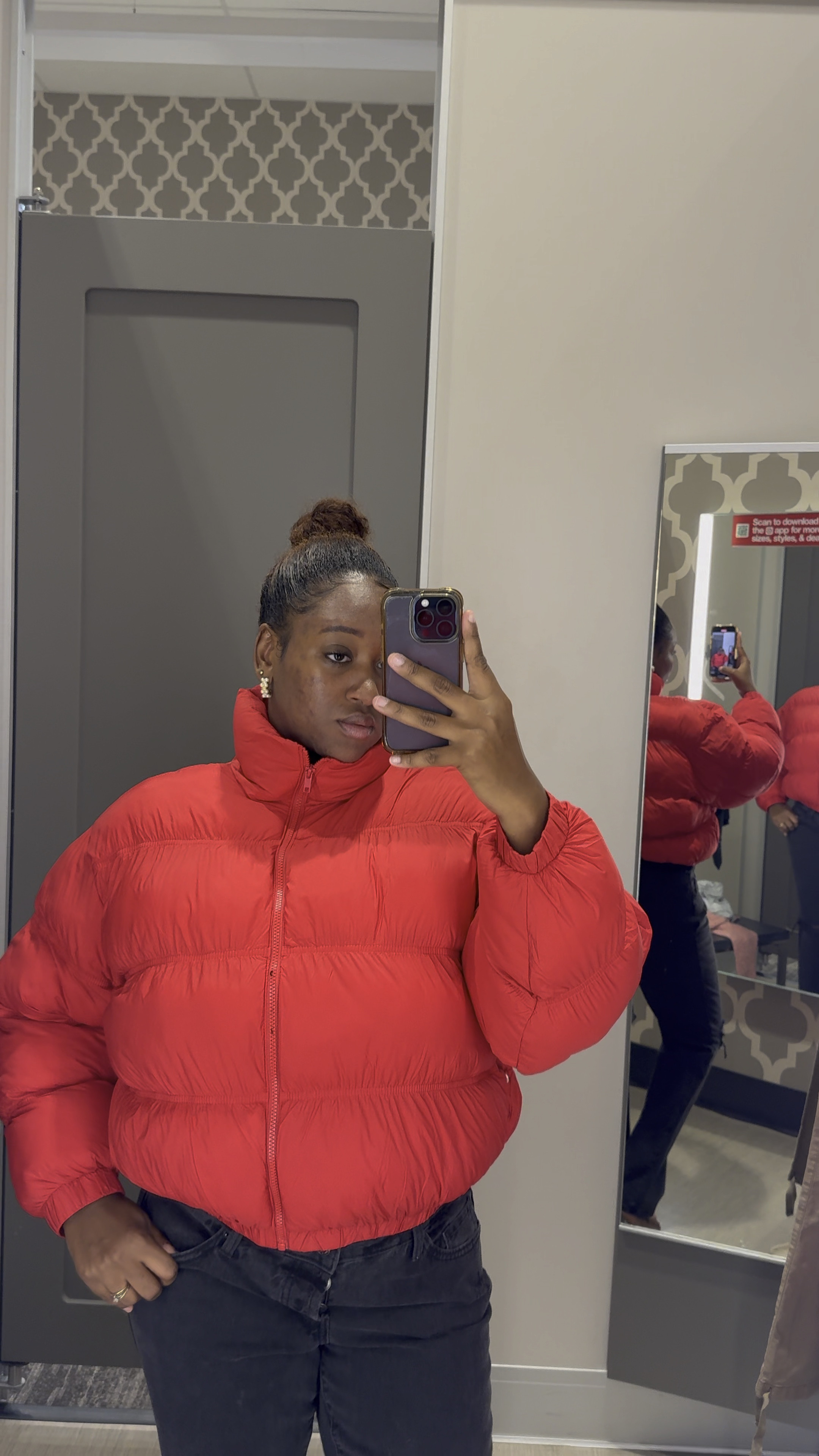 Holiday Puffer 🌹the color is SOOO vibrant 

#LTKFindsUnder50 #LTKSeasonal #LTKHoliday
