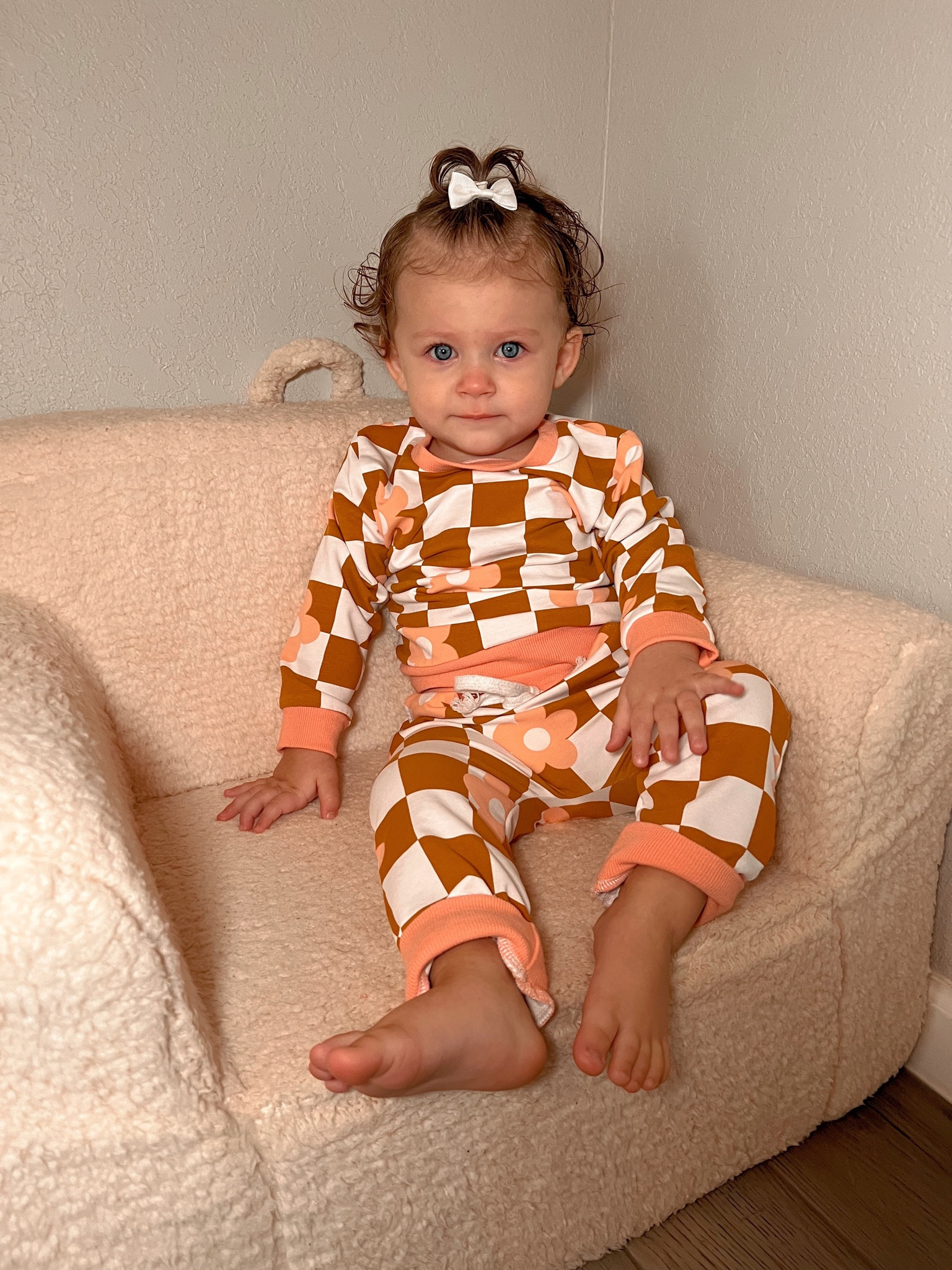 It’s the dark circles because she refuses to sleep in her big girl bed for me 😂💗 ahh love this girl but why did nobody warn me about toddler bed transitioning. 

Still wouldn’t trade this munchkin for the world 🫶 outfit linked in stories & on LTK!

.

.

.

#babygirl #babyboy #newborn #babylove #momlife #babyfashion #babiesofinstagram #babyphotography #motherhood #instababy #momblog #irishtwins #toddlerlife #instadaily #motherhoodunplugged #liketoknowit #ltk #2under2

#LTKkids #LTKunder50 #LTKfamily