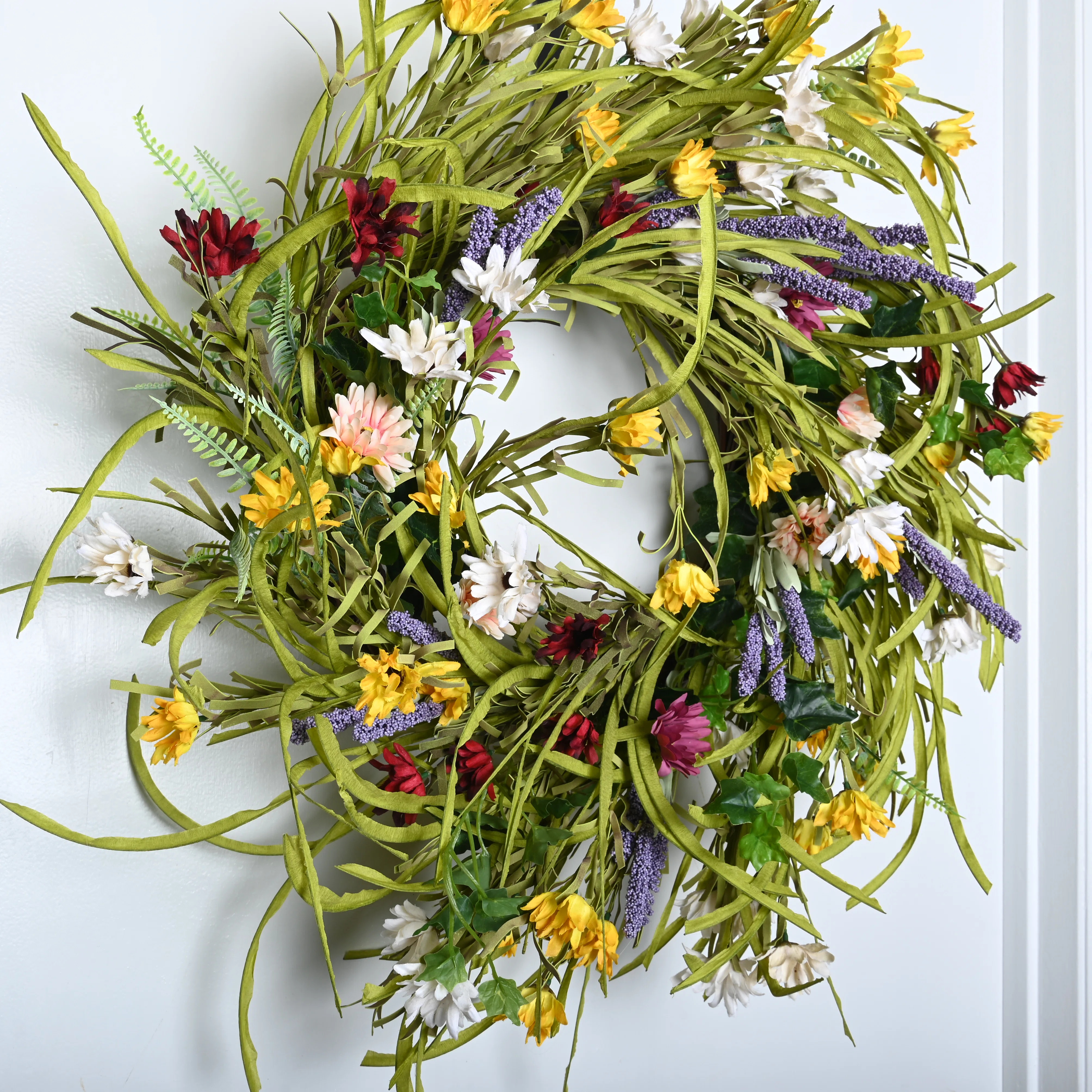 Daisy Lavender Grapevine 26" Wreath | Wayfair North America