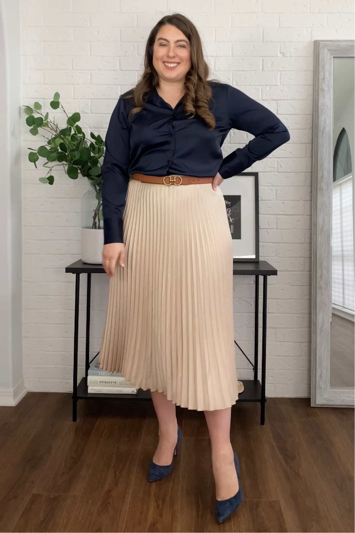 Spring / Summer workwear outfit ideas 

Womens business professional workwear and business casual workwear and office outfits midsize outfit midsize style 

#LTKworkwear #LTKunder100 #LTKcurves