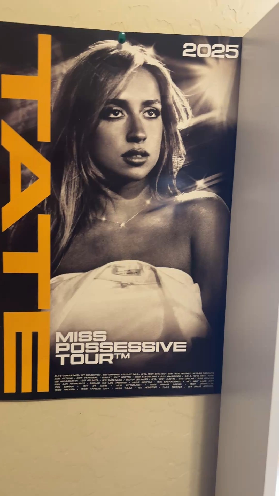 Vanity 🥹✨🤍

#LTKBeauty #LTKselfcare #LTKHome