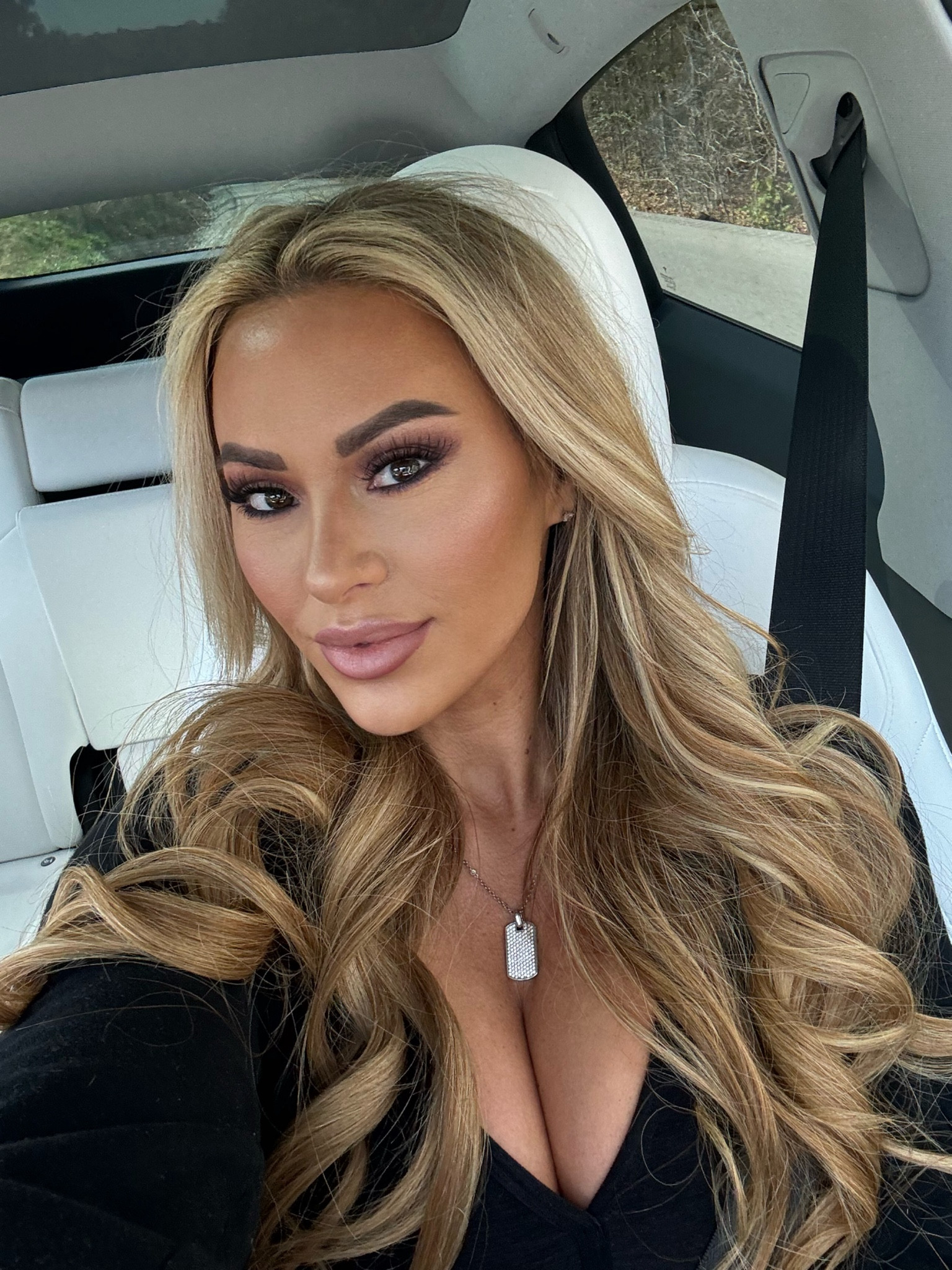 Hair and makeup for a wedding i attended last week  

#LTKbeauty #LTKwedding #LTKstyletip