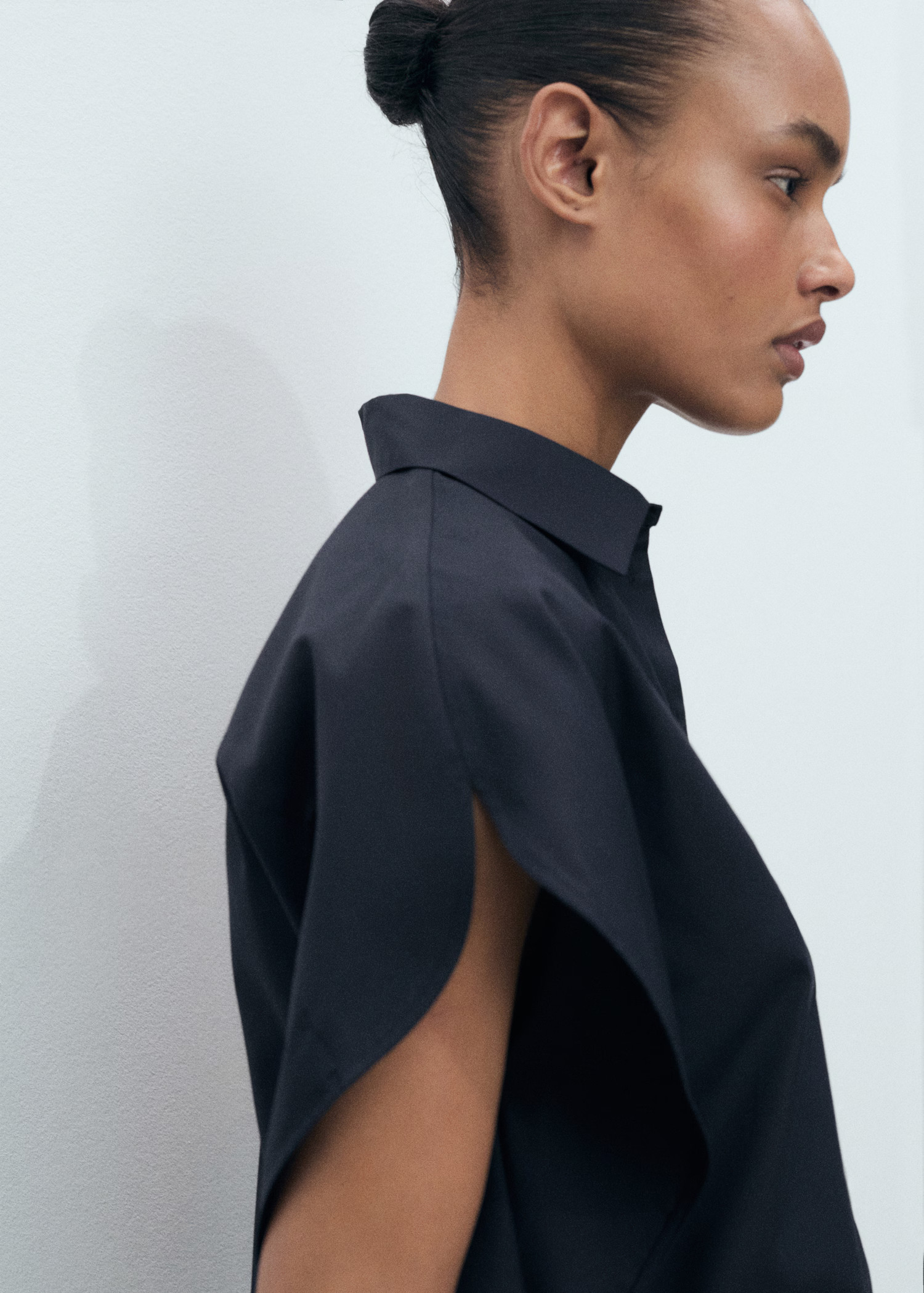 Kurzärmliges Oversized-Hemd - Damen | MANGO Österreich | Mango EU